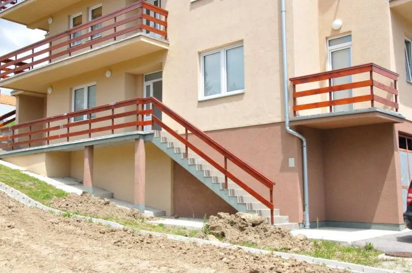 Apartments Varga