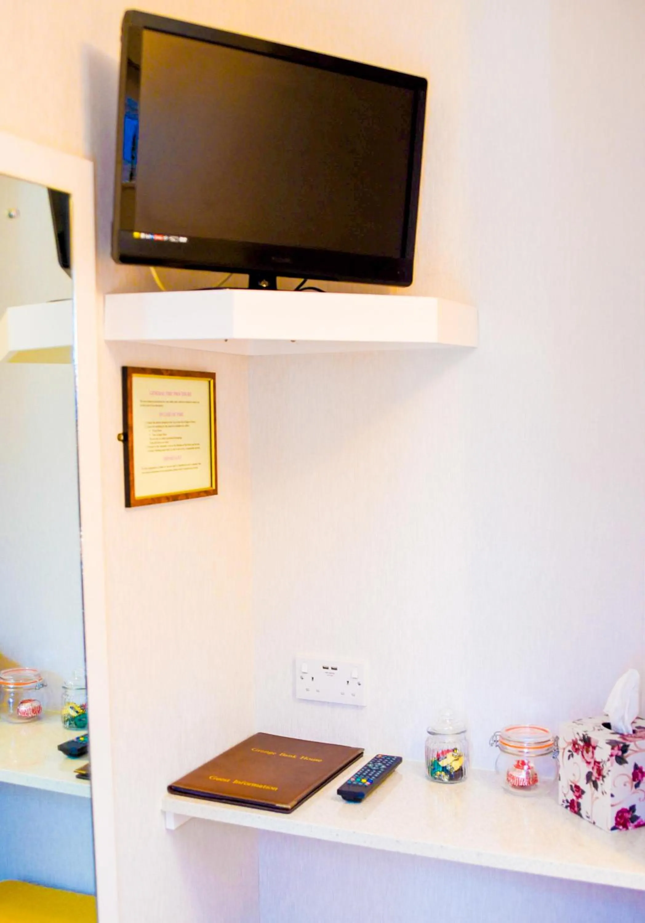 Property building in Grange Bank House