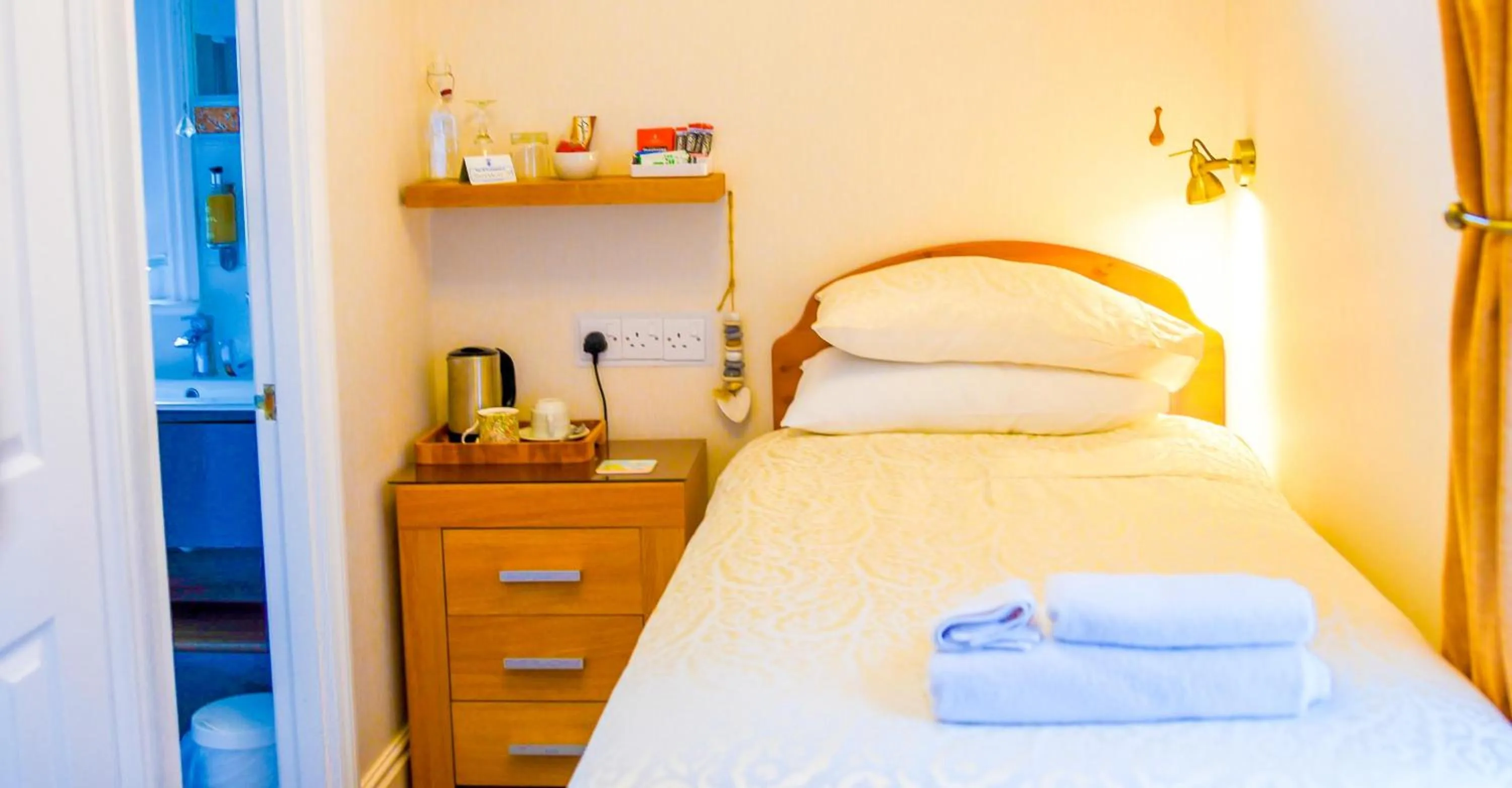 Bed in Grange Bank House