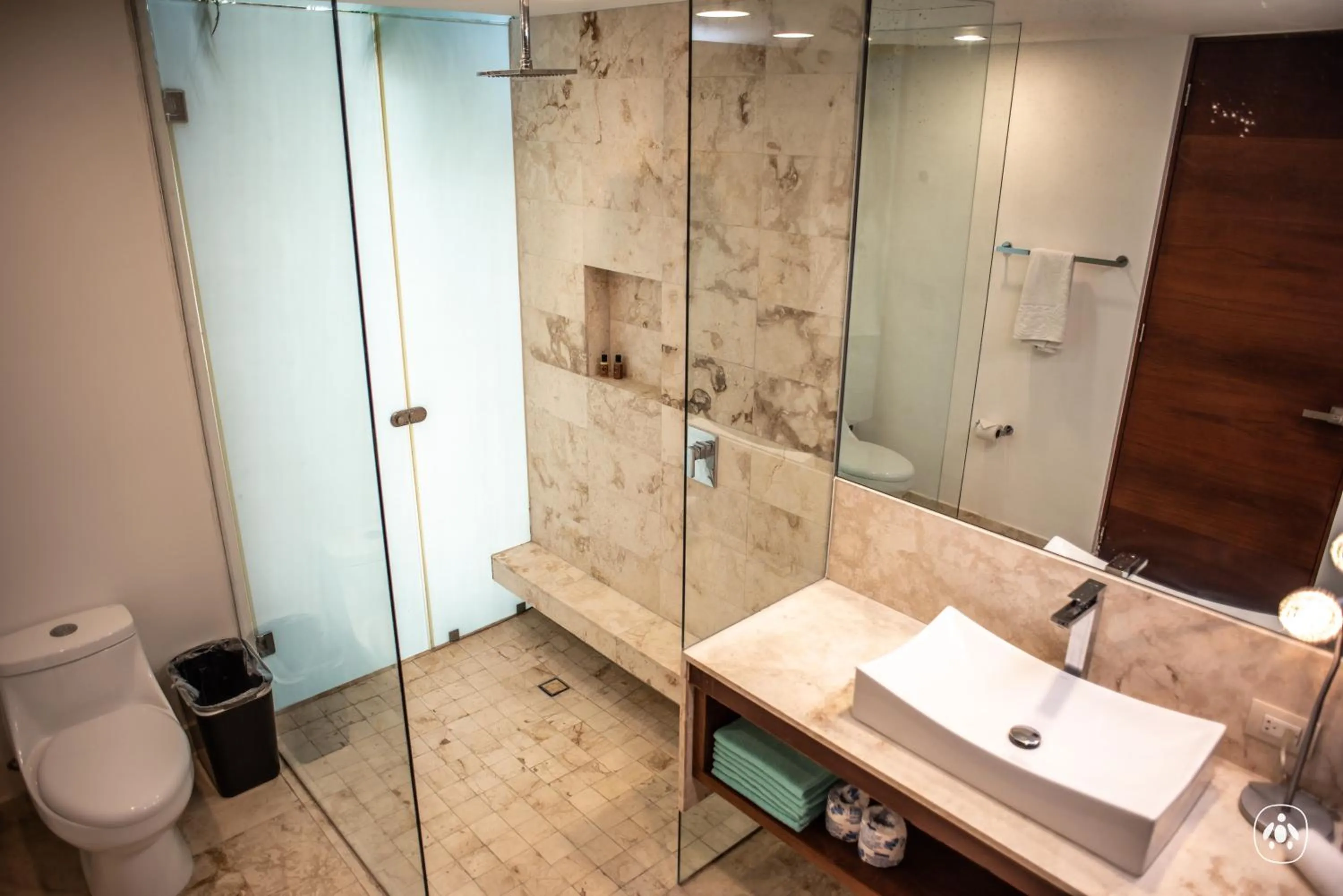 Bathroom in Anah Tulum