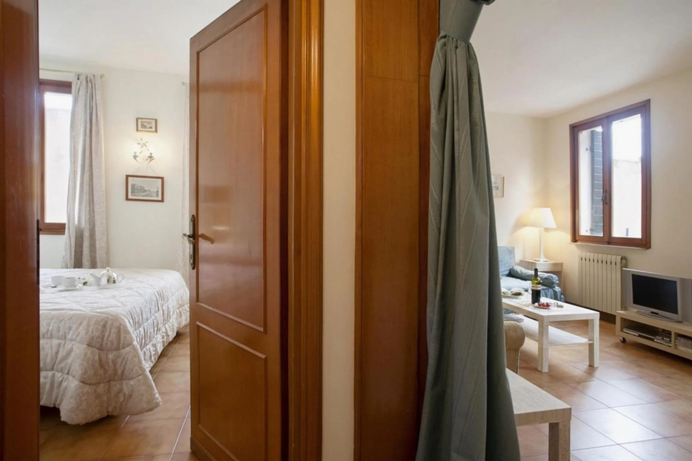 Living room, Bed in Redentore - LOCAPPART