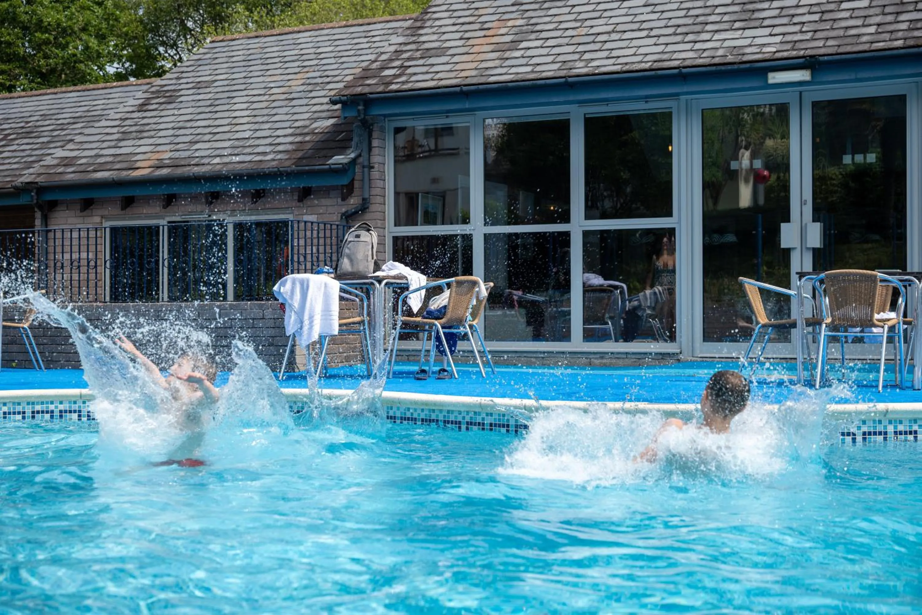 Restaurant/places to eat in The Valley