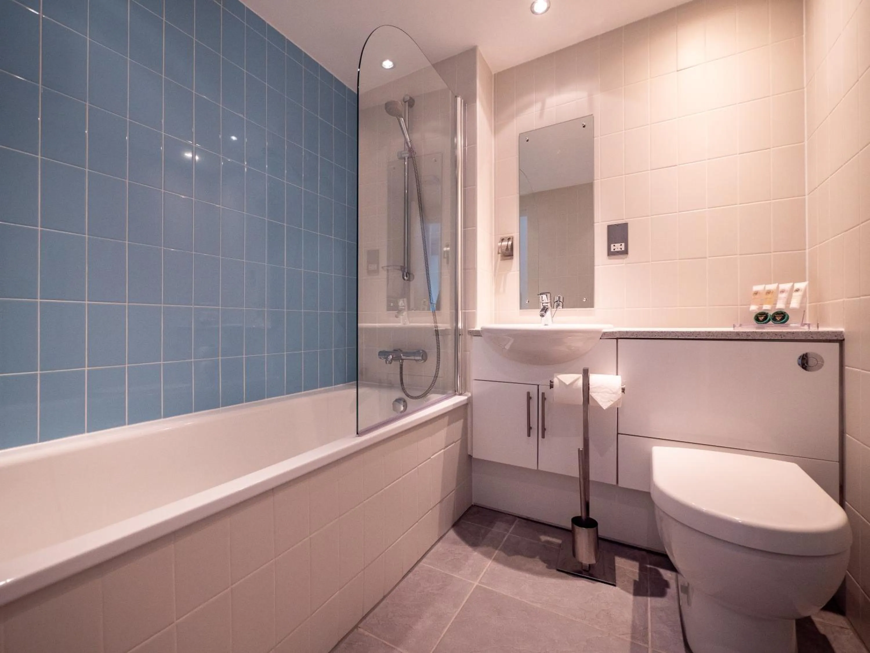 Shower in The Valley