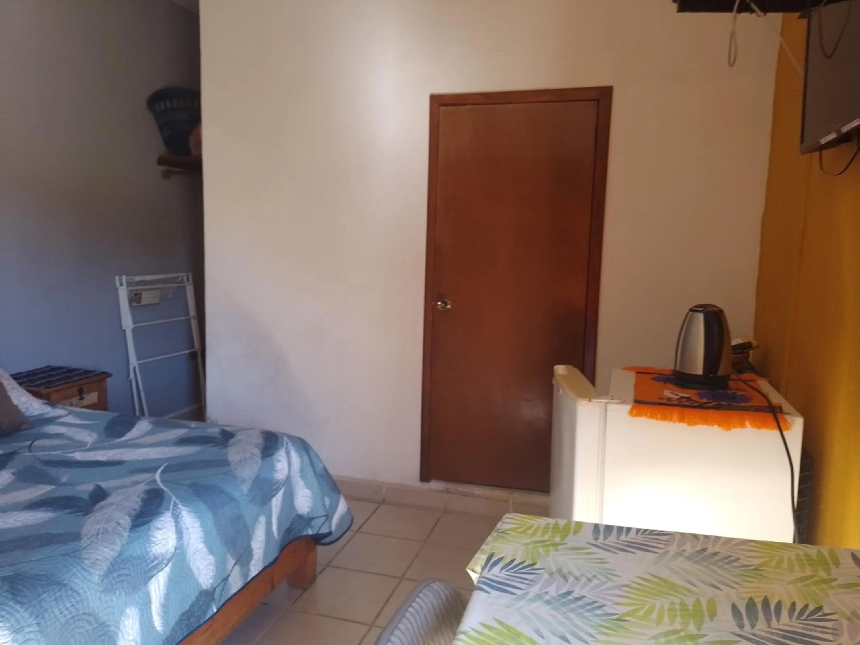 Photo of the whole room, Bed in Pension Baja Paradise