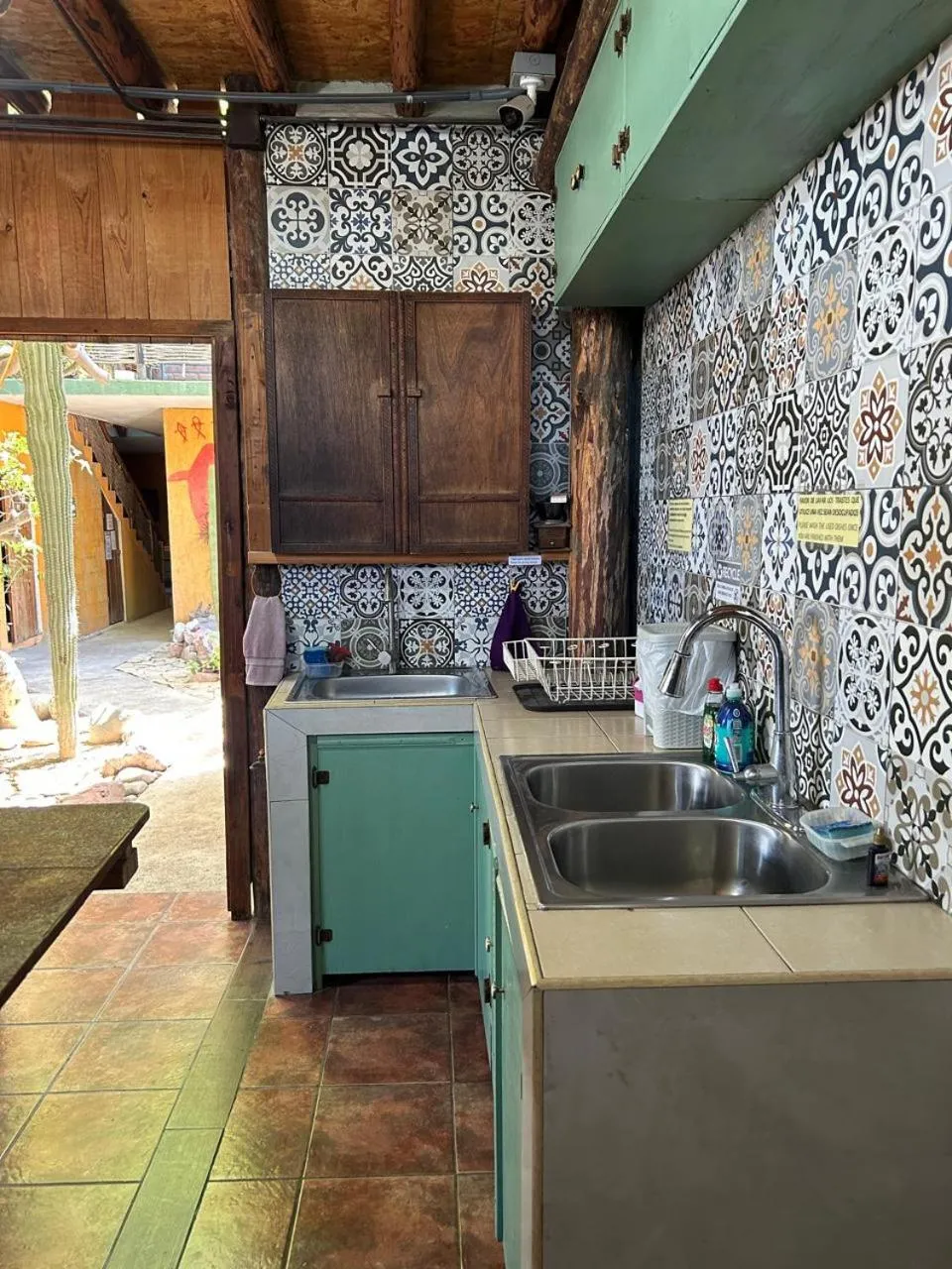Kitchen or kitchenette in Pension Baja Paradise