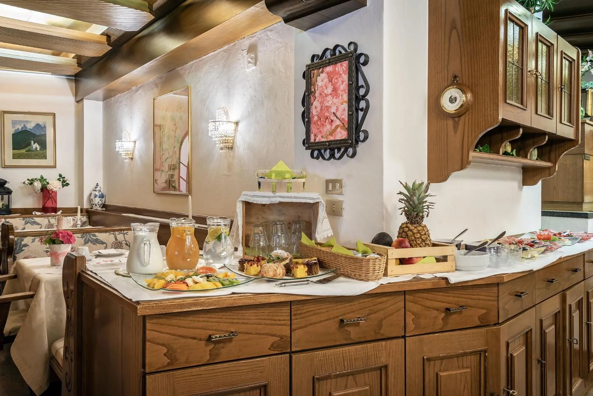 Food and drinks in Hotel Weisse Lilie - B&B