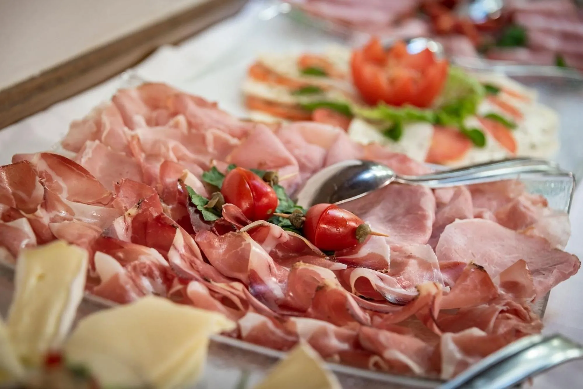 Food and drinks in Hotel Weisse Lilie - B&B