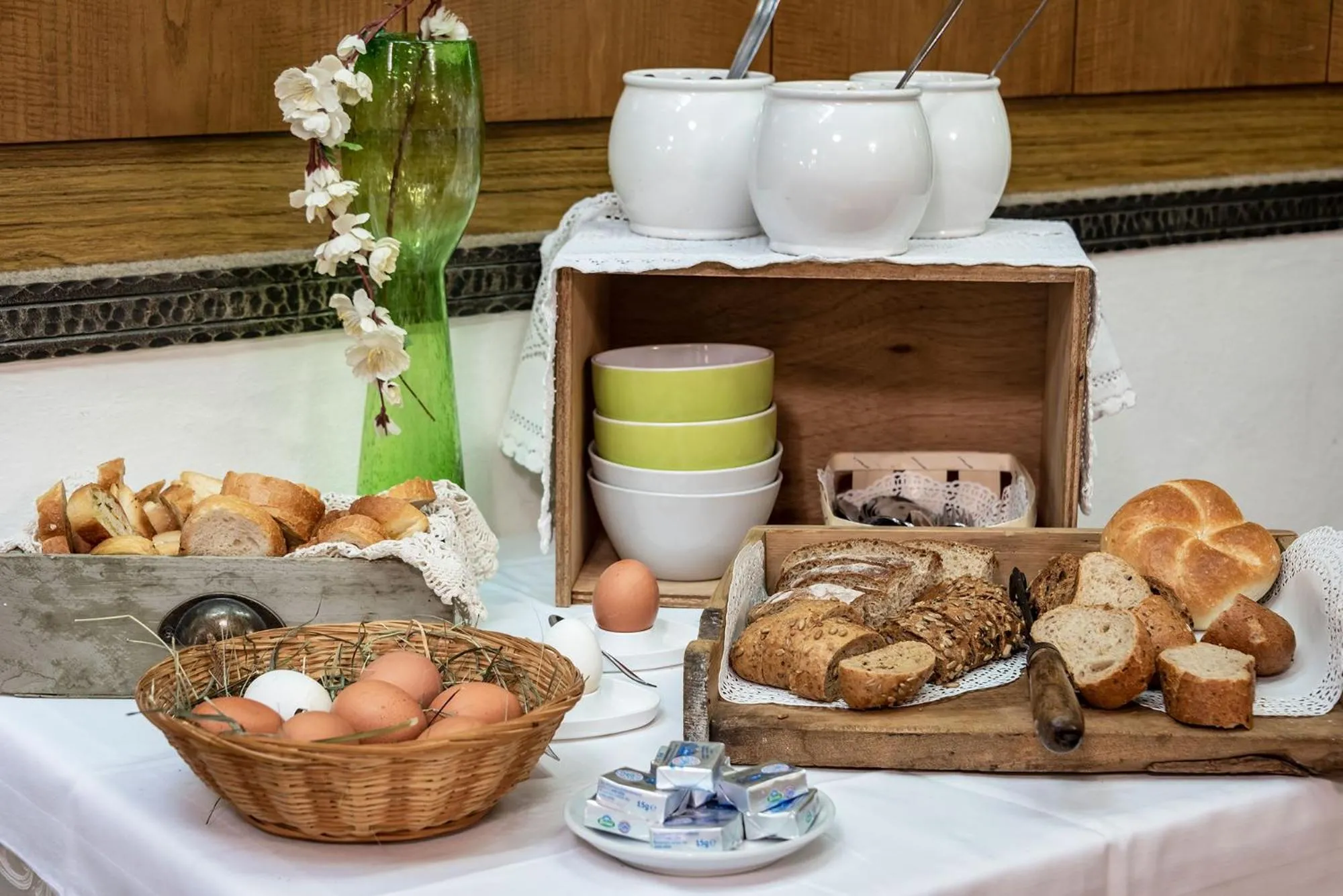 Food and drinks in Hotel Weisse Lilie - B&B
