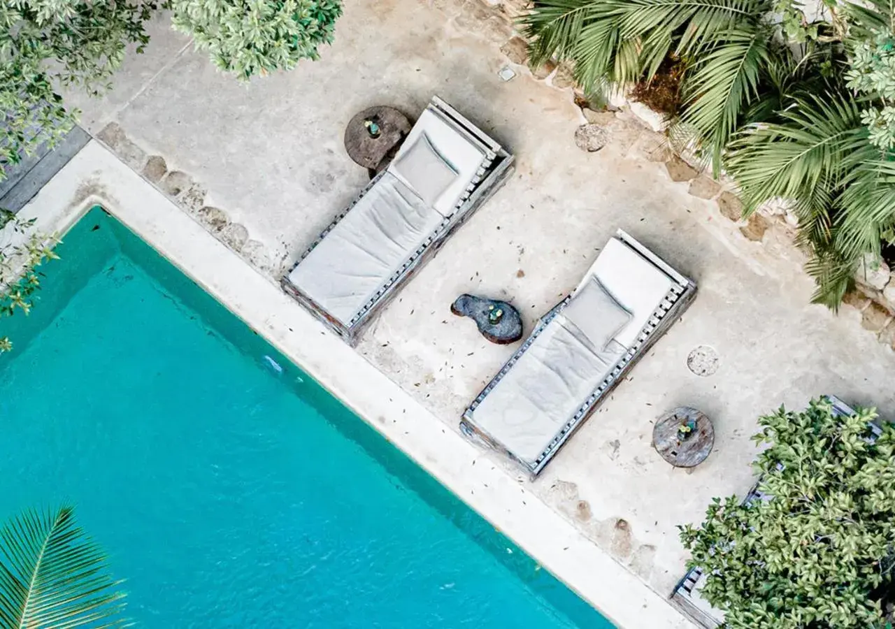 Pool view in Una Vida Pool view in Una Vida