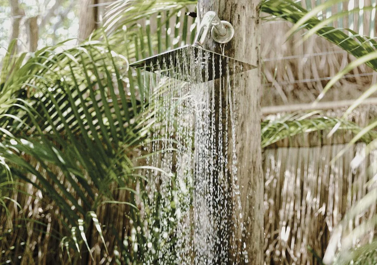 Bathroom in Una Vida