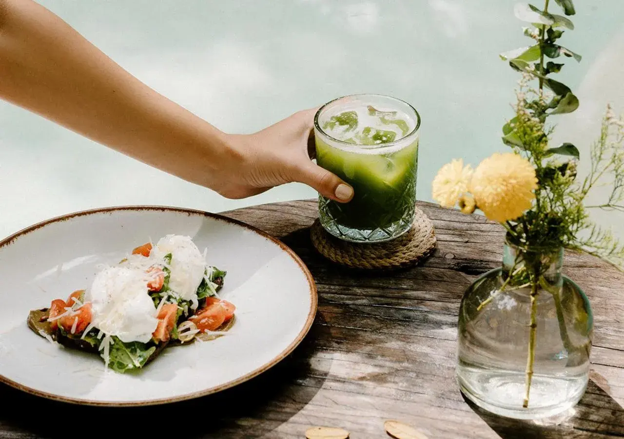 Food and drinks in Una Vida Food and drinks in Una Vida