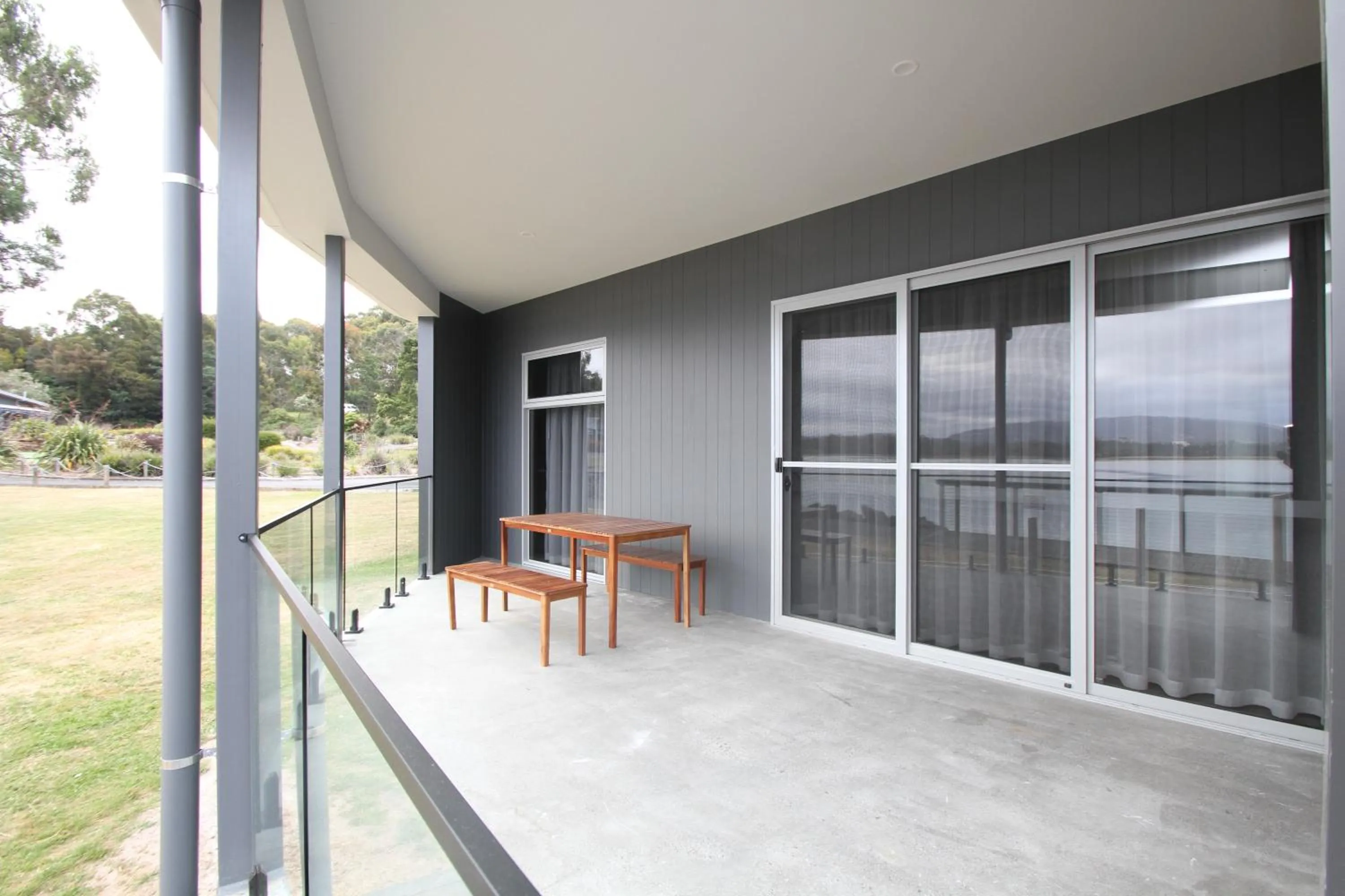 Balcony/Terrace in Waterfront Apartments