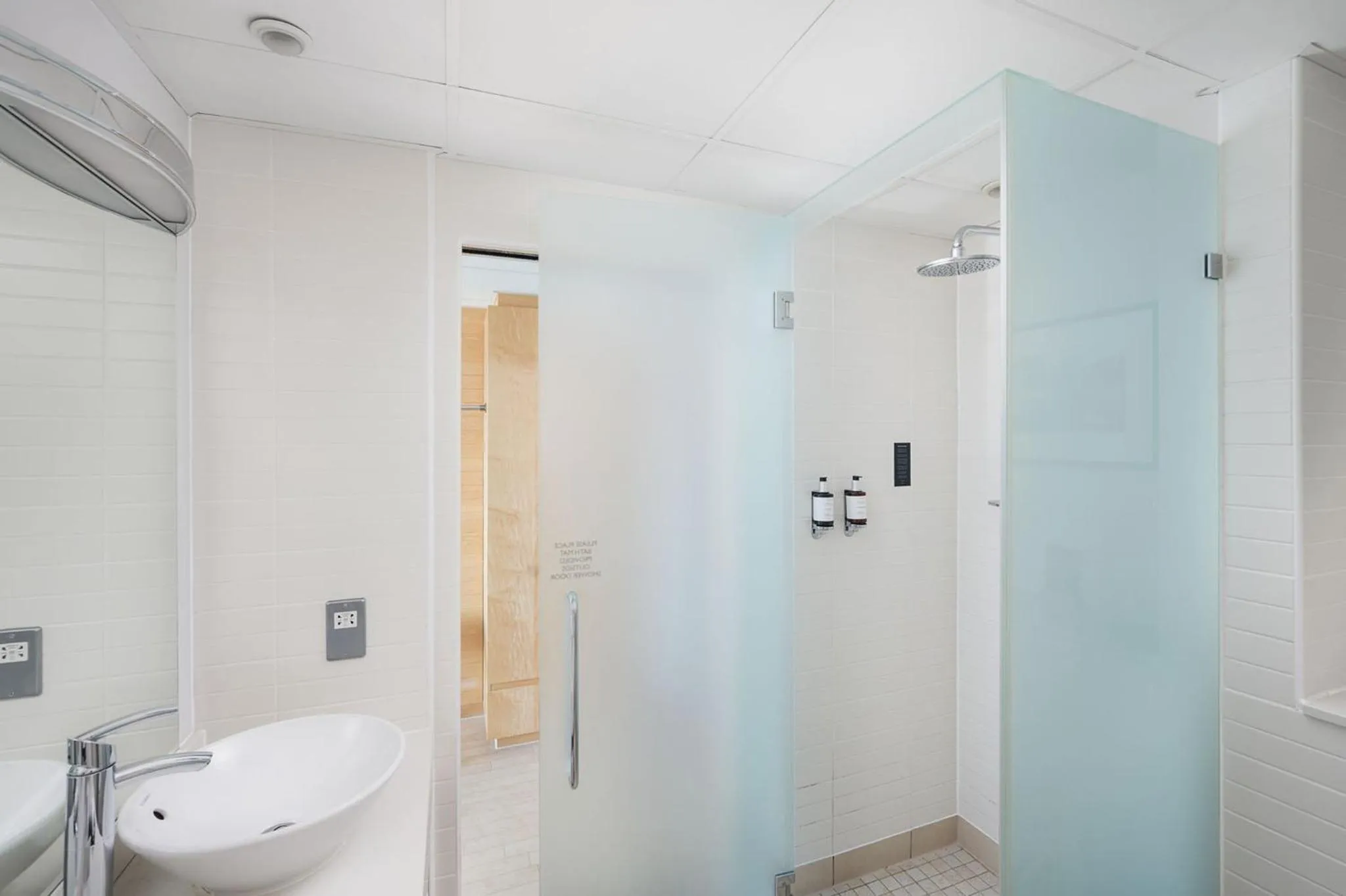 Bathroom in voco Reading