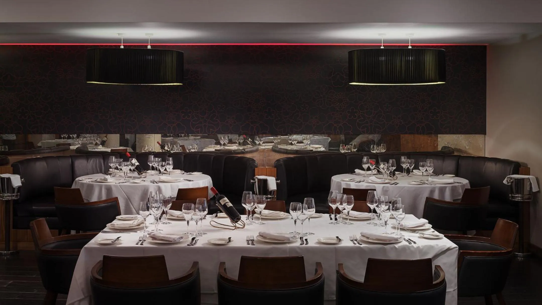 Restaurant/places to eat in voco Reading