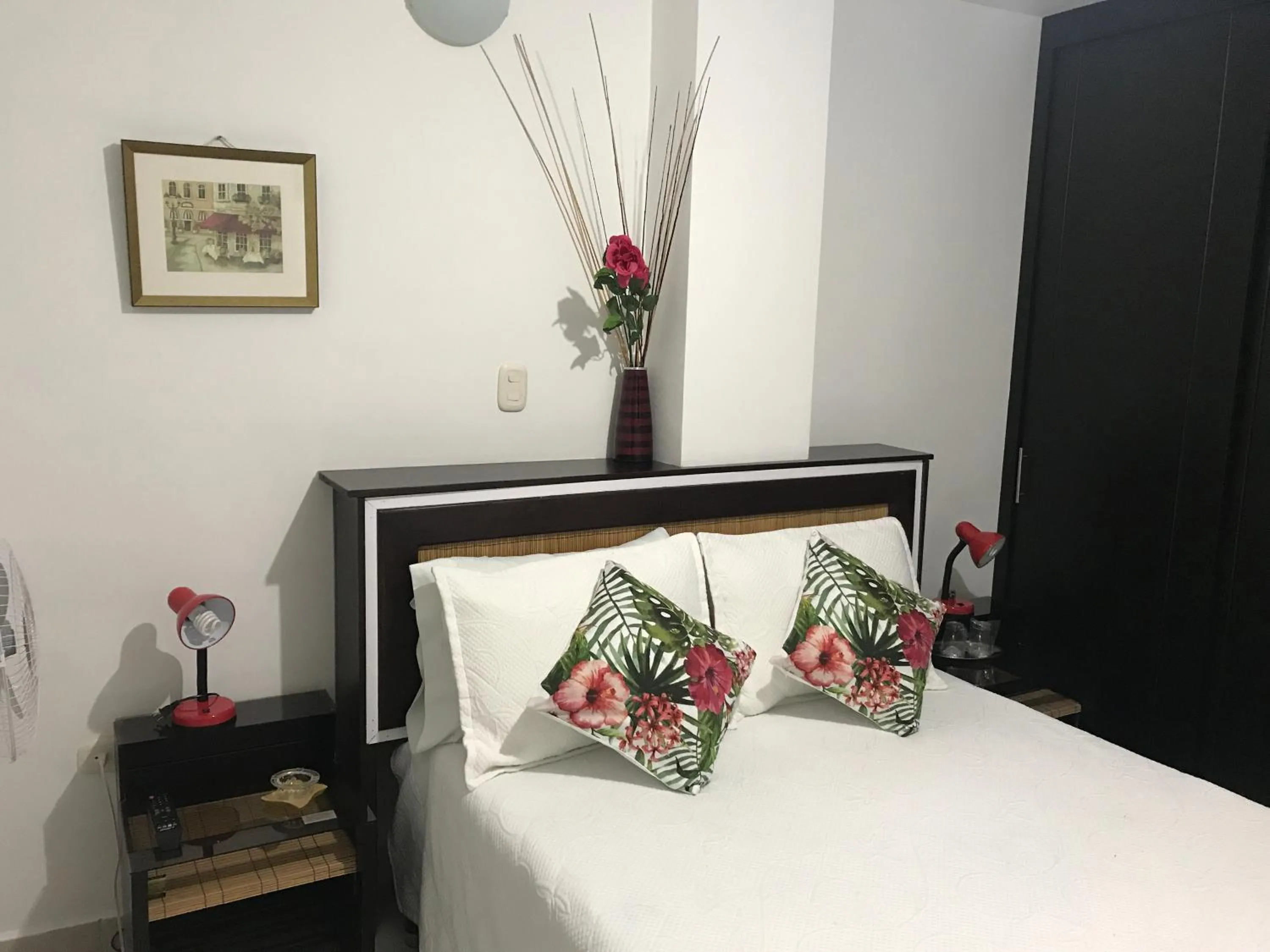 Bed in Hotel Meson de las Flores