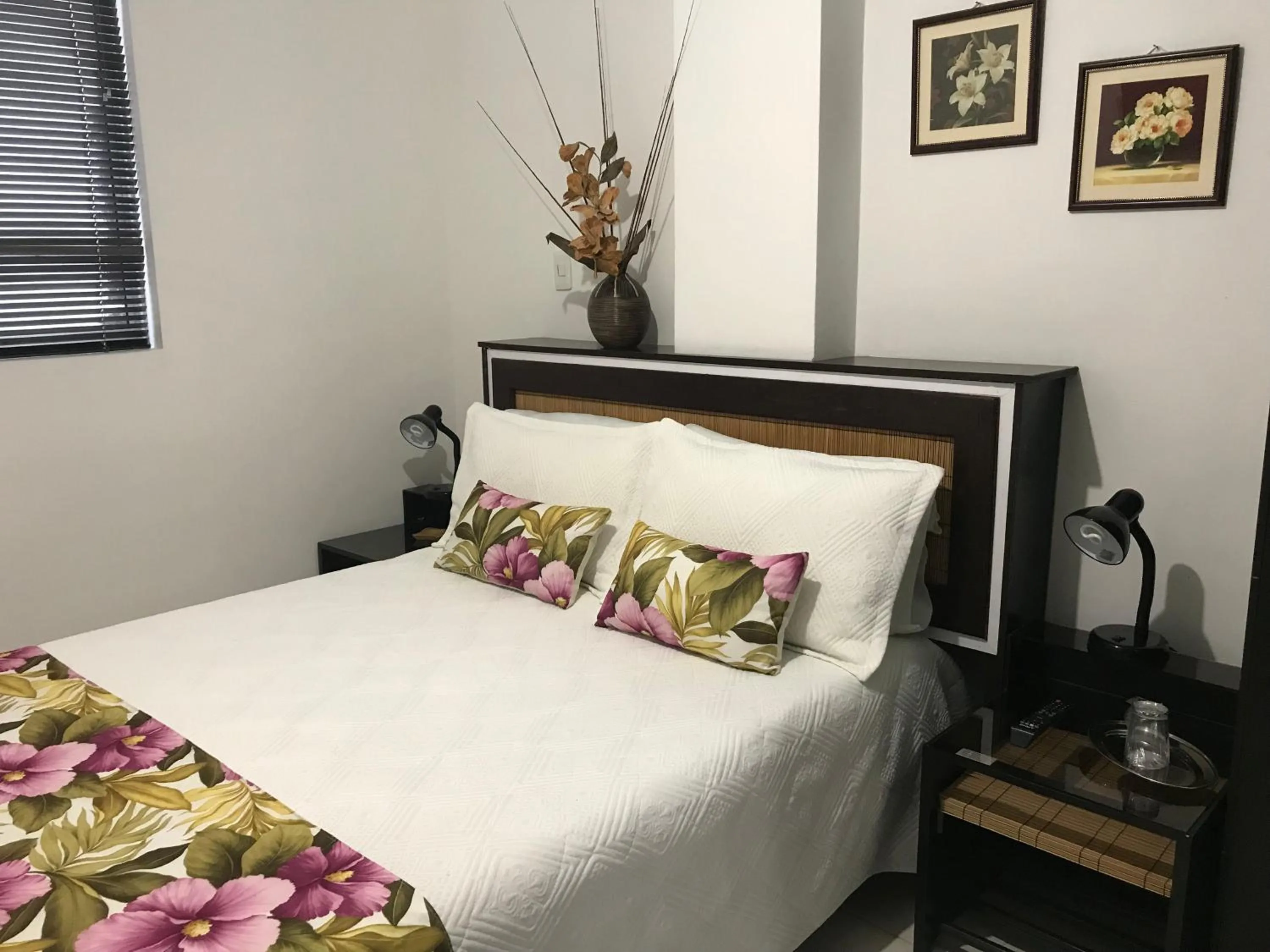Bed in Hotel Meson de las Flores