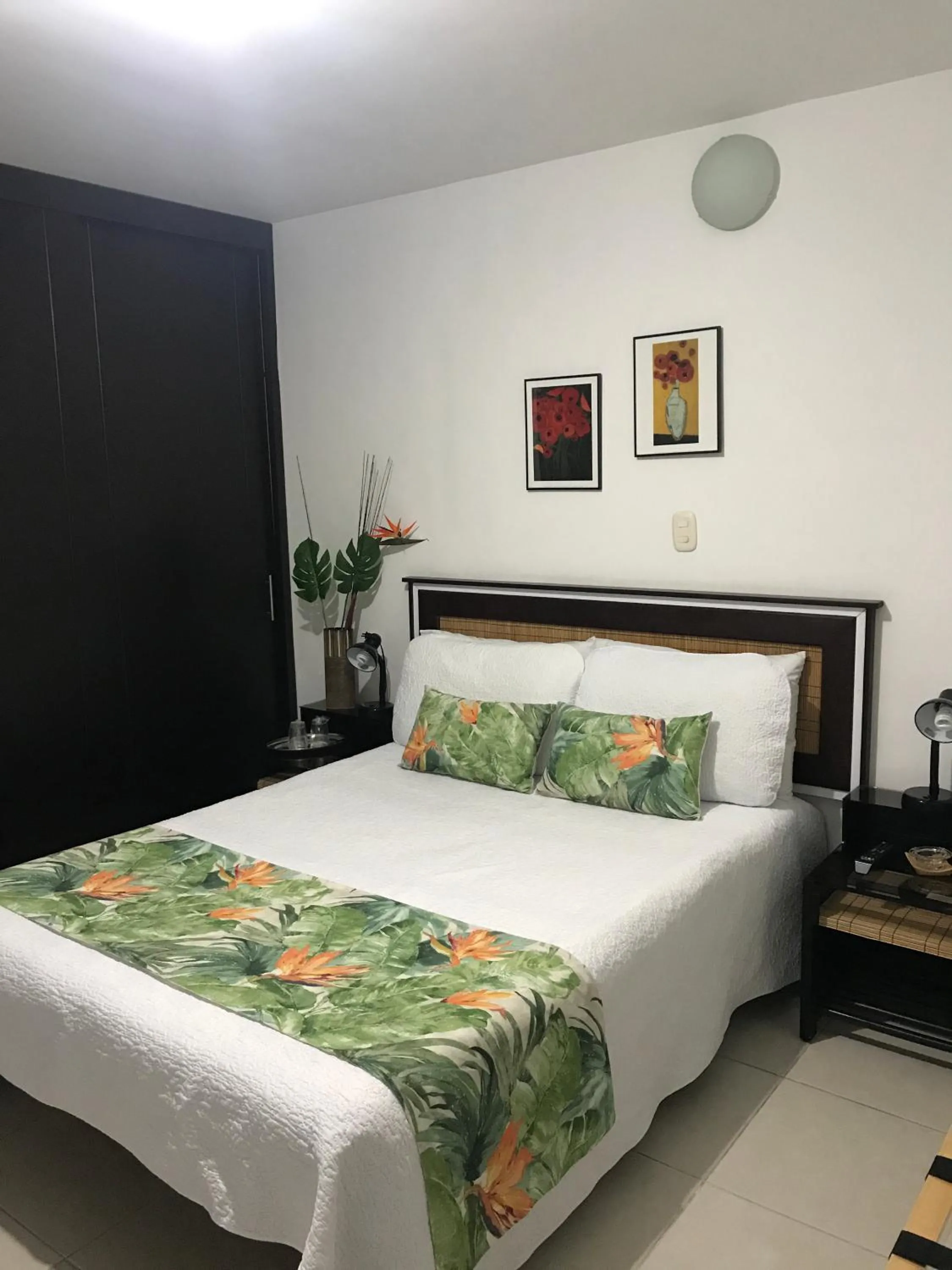 Bed in Hotel Meson de las Flores