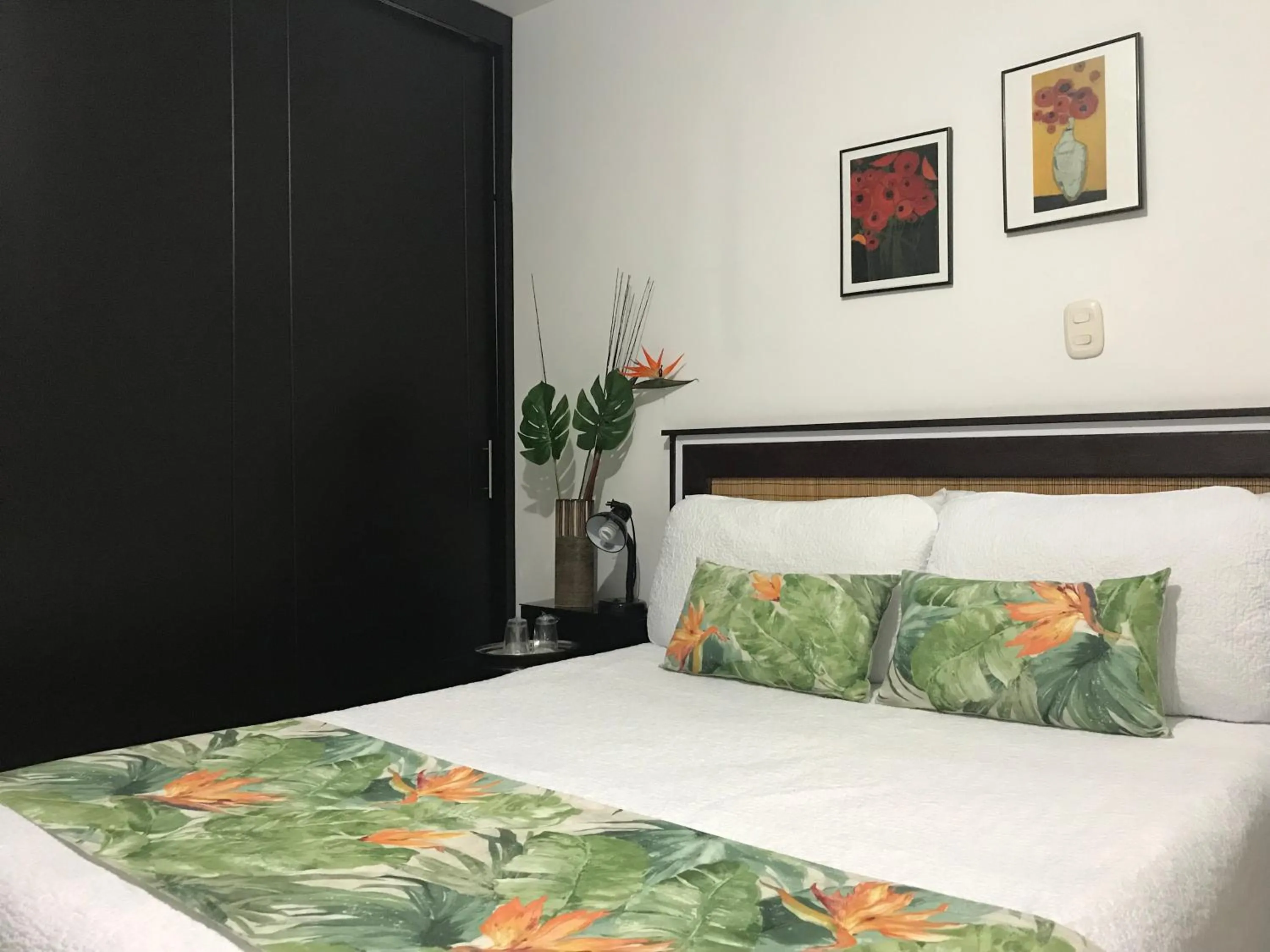Bed in Hotel Meson de las Flores