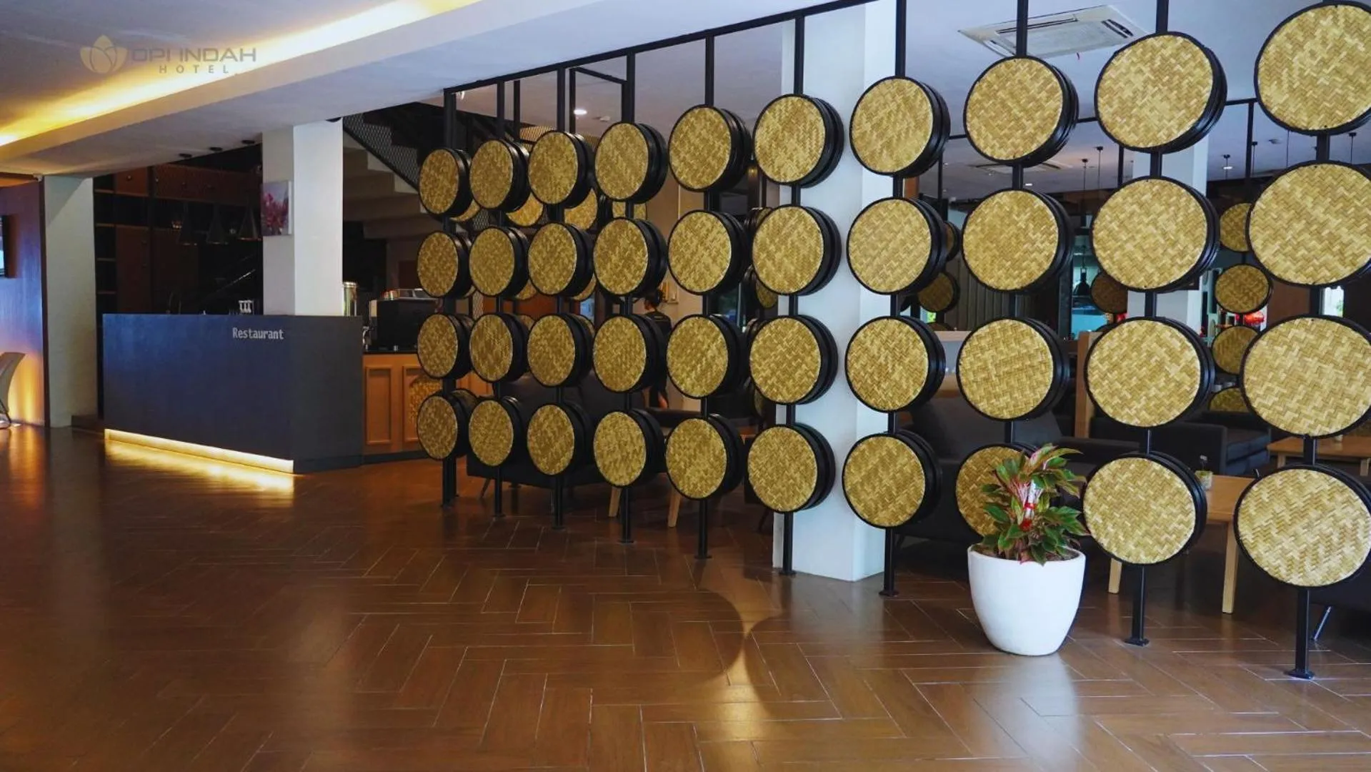 Restaurant/places to eat in OPI Indah Hotel