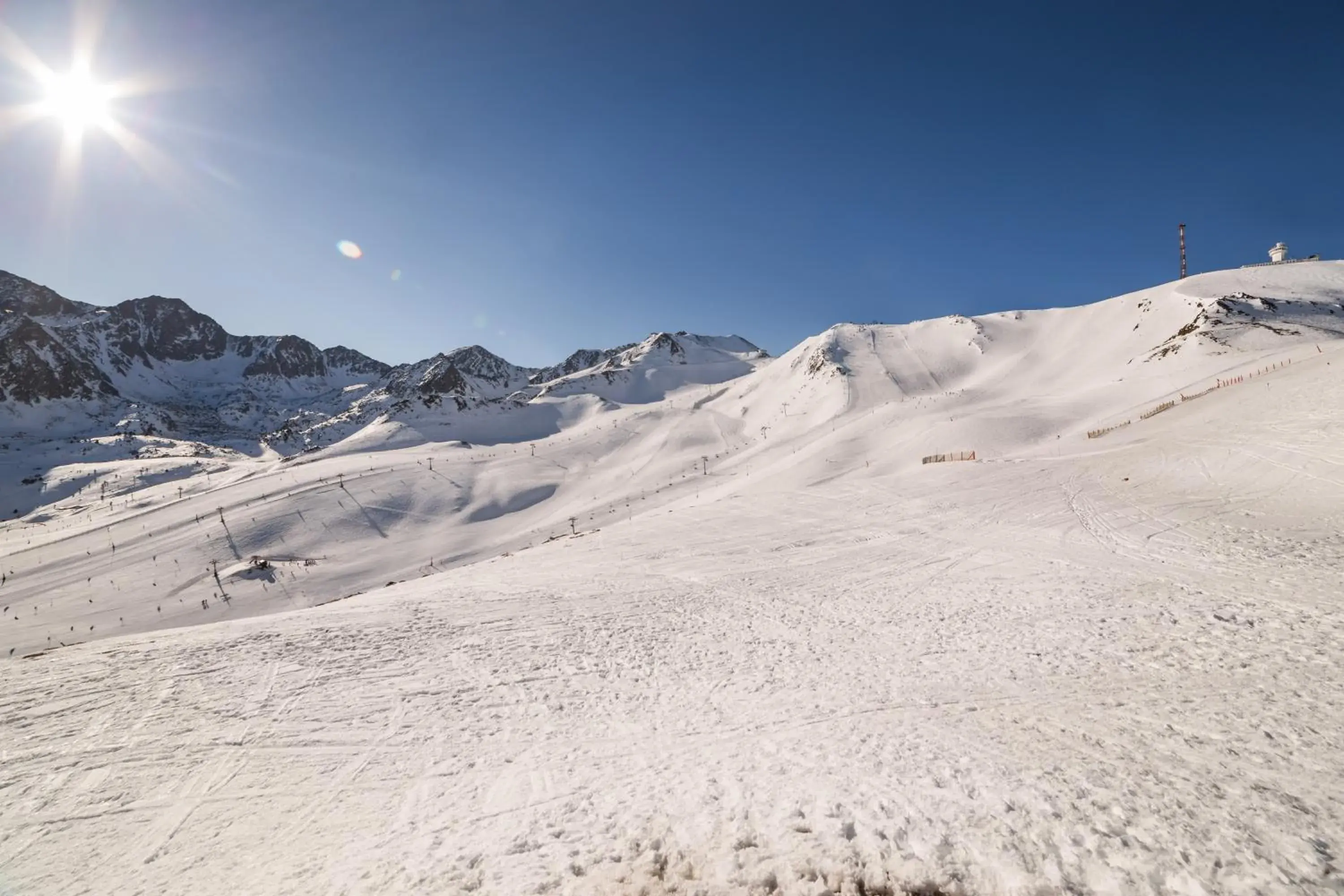 Day in Pierre & Vacances Andorra Sunari Peretol Day in Pierre & Vacances Andorra Sunari Peretol