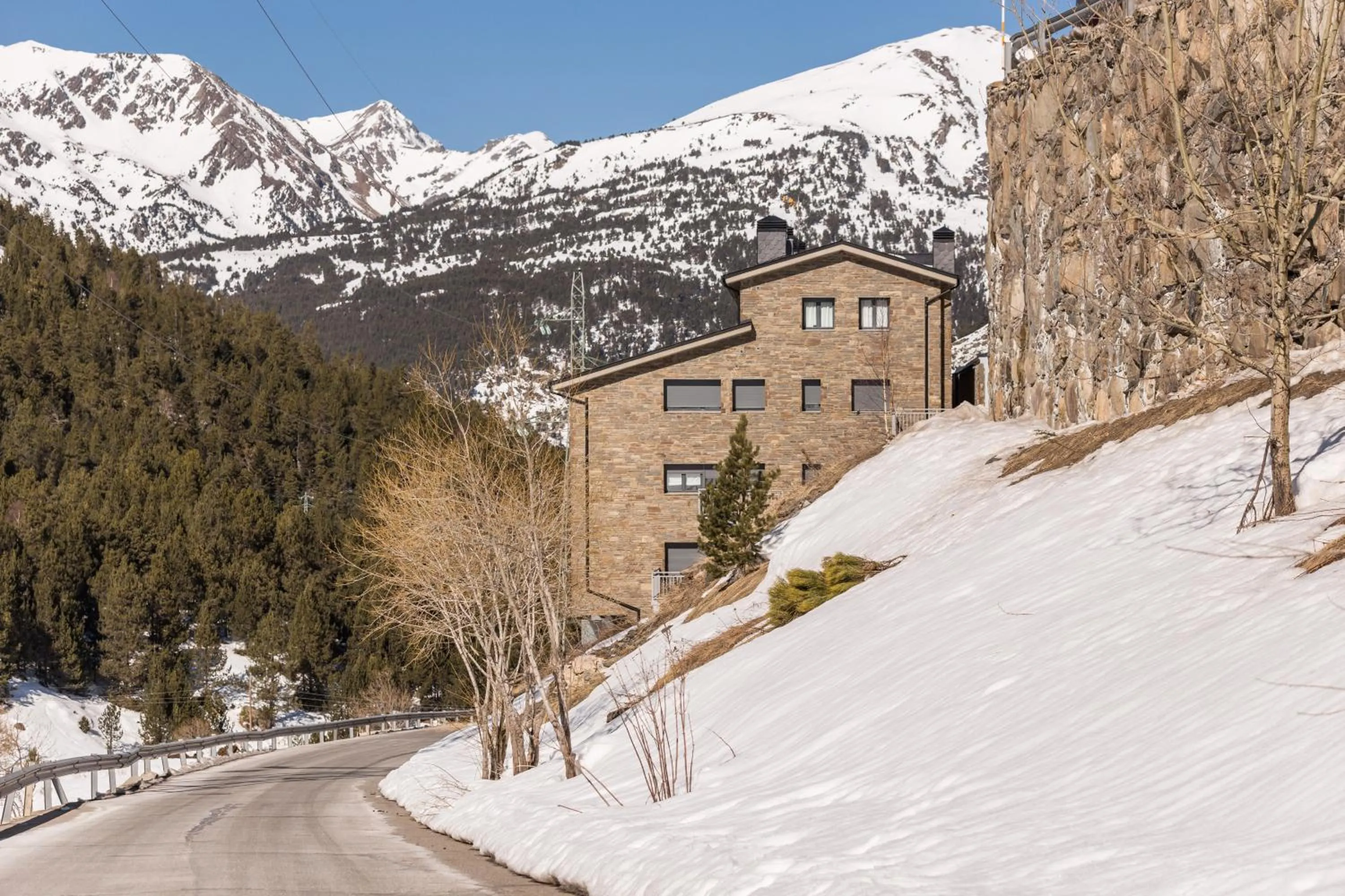 Property building in Pierre & Vacances Andorra Sunari Peretol