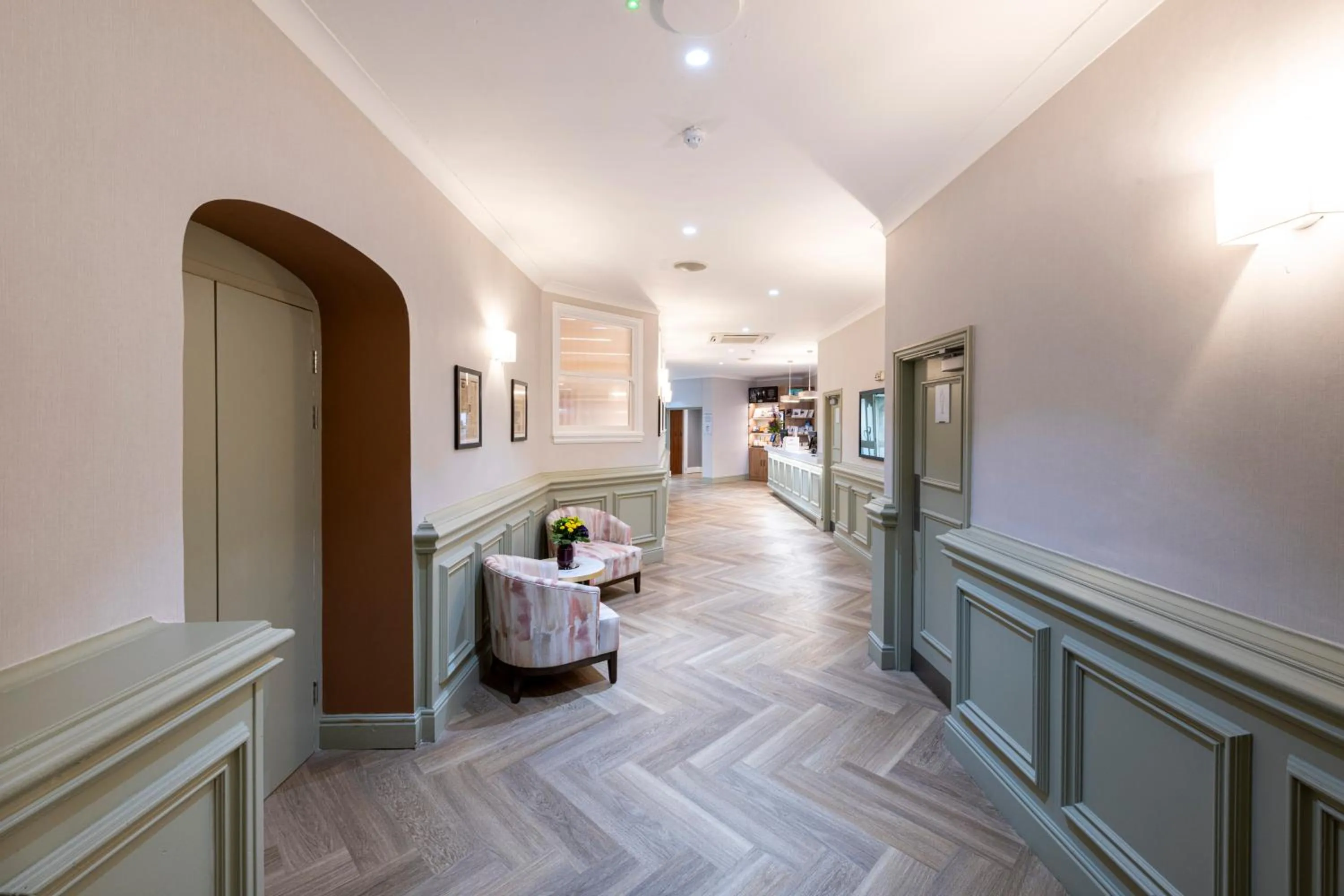 Lobby or reception in Mercure Manchester Norton Grange Hotel & Spa