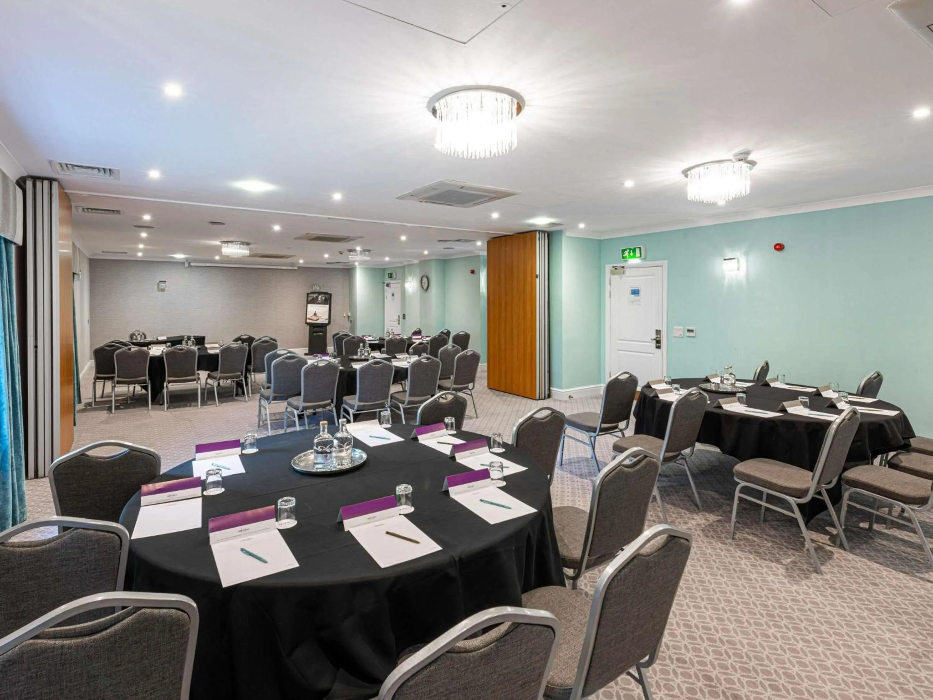 Meeting/conference room in Mercure Manchester Norton Grange Hotel & Spa