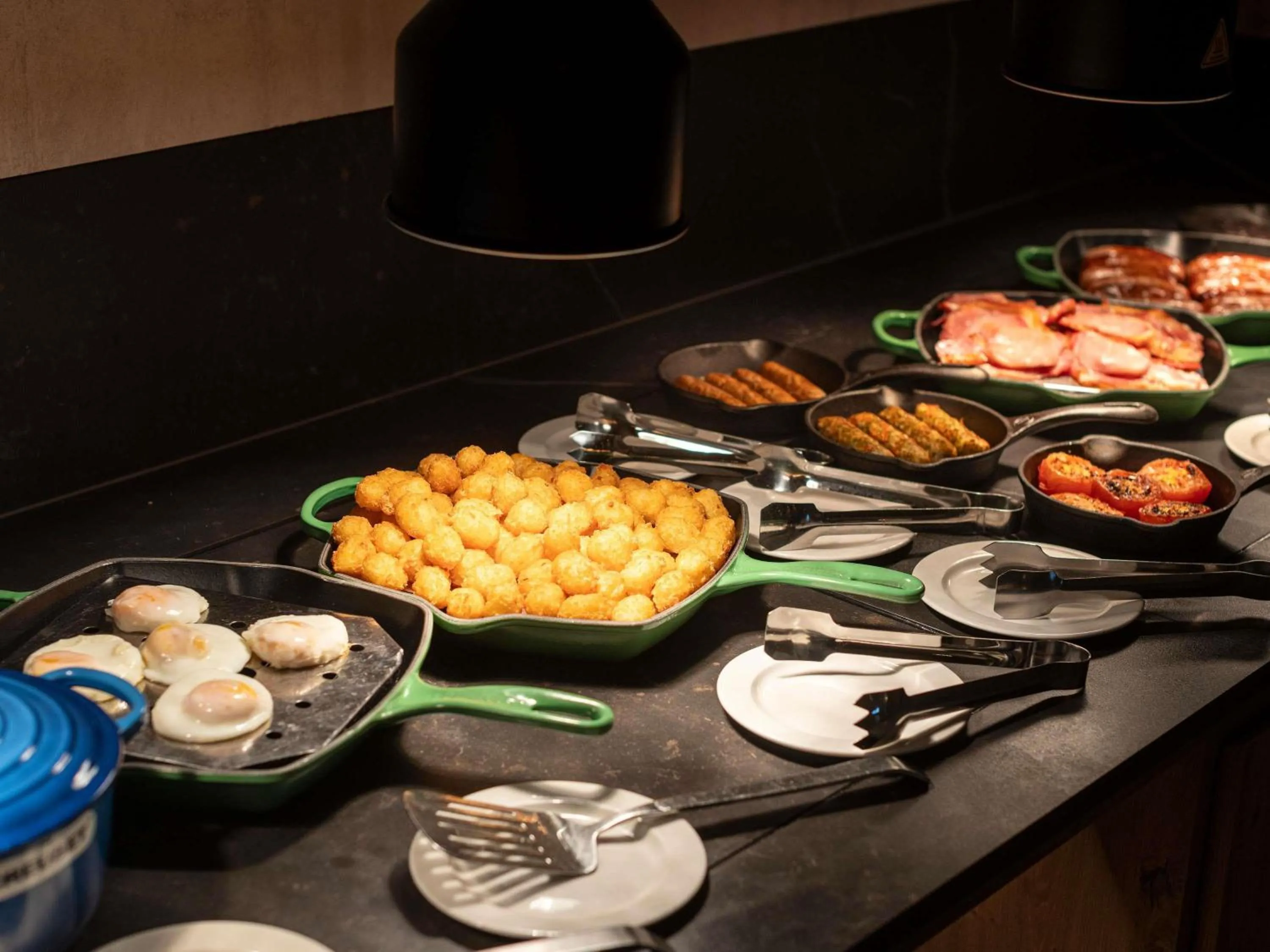 Breakfast in Mercure Manchester Norton Grange Hotel & Spa