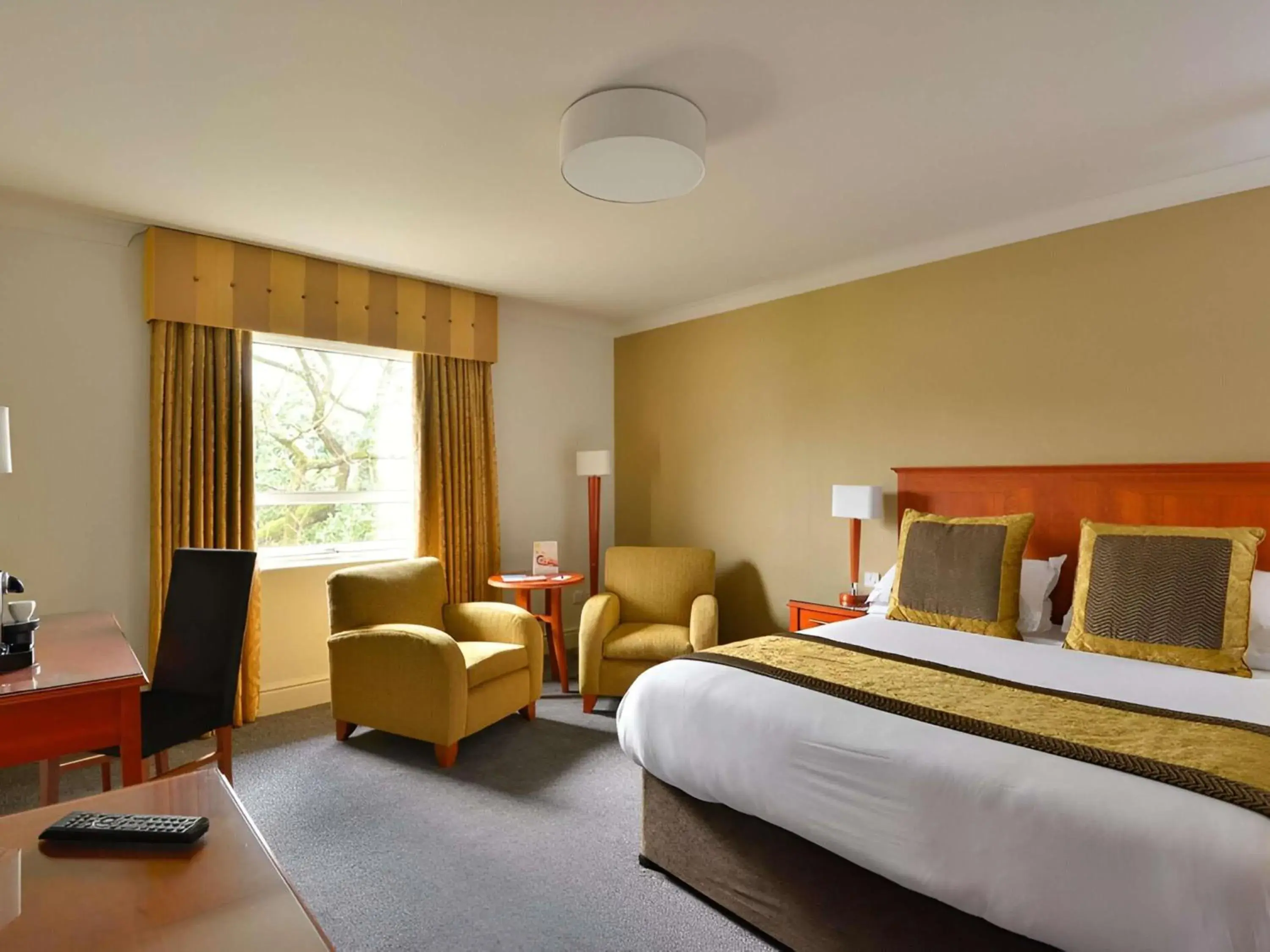 Bedroom, Bed in Mercure Manchester Norton Grange Hotel & Spa Bedroom, Bed in Mercure Manchester Norton Grange Hotel & Spa