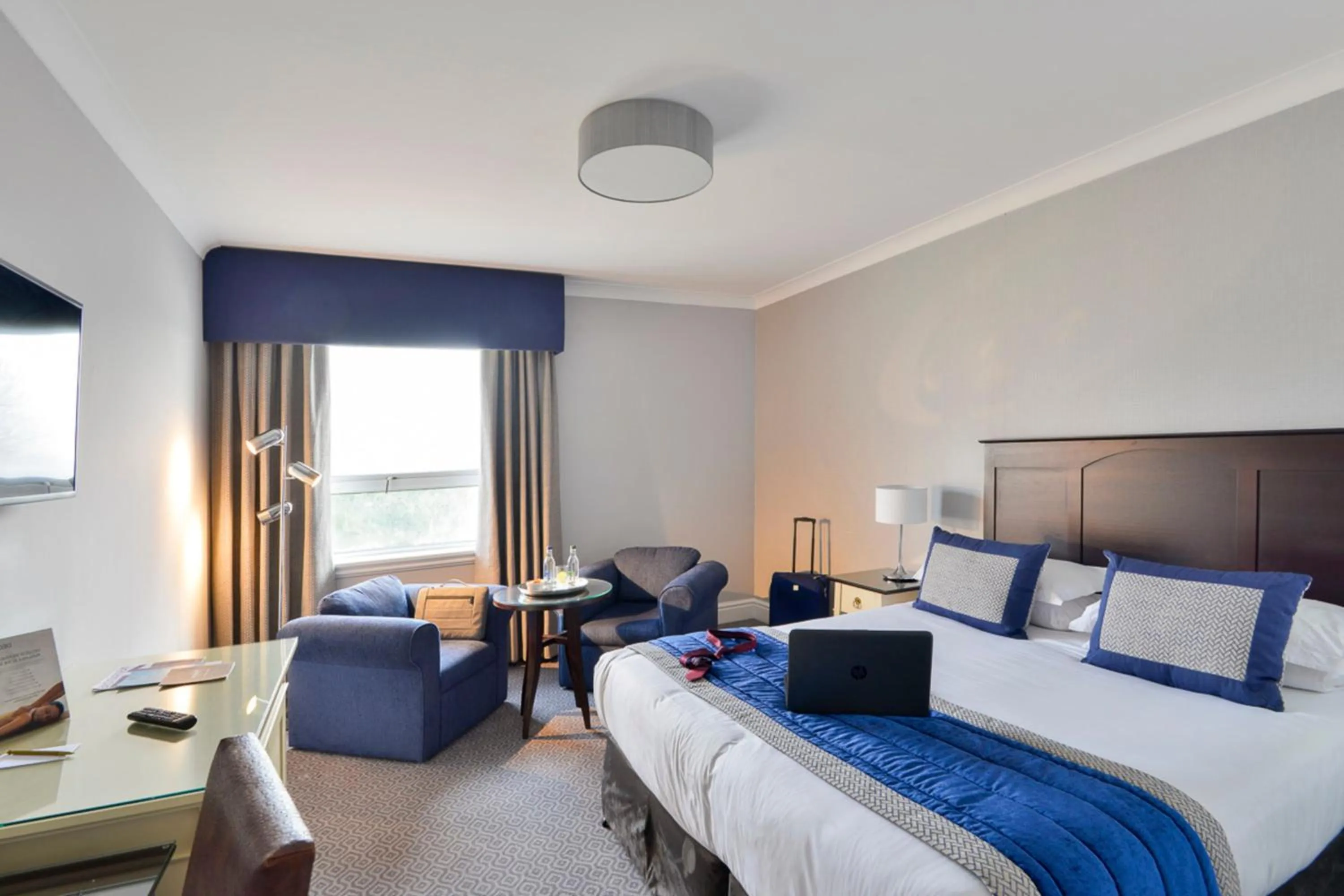 Bedroom, Bed in Mercure Manchester Norton Grange Hotel & Spa