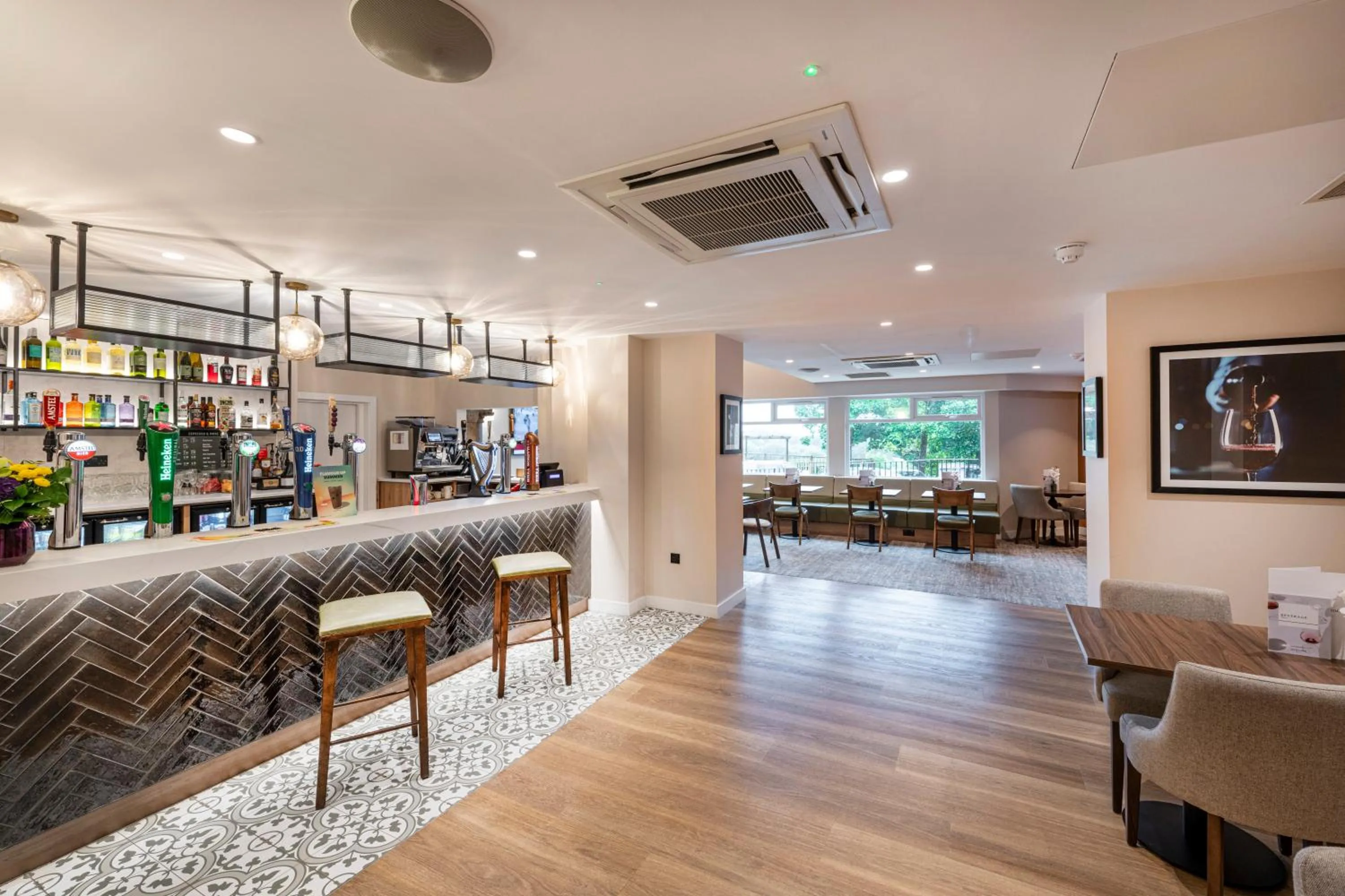 Restaurant/places to eat in Mercure Manchester Norton Grange Hotel & Spa