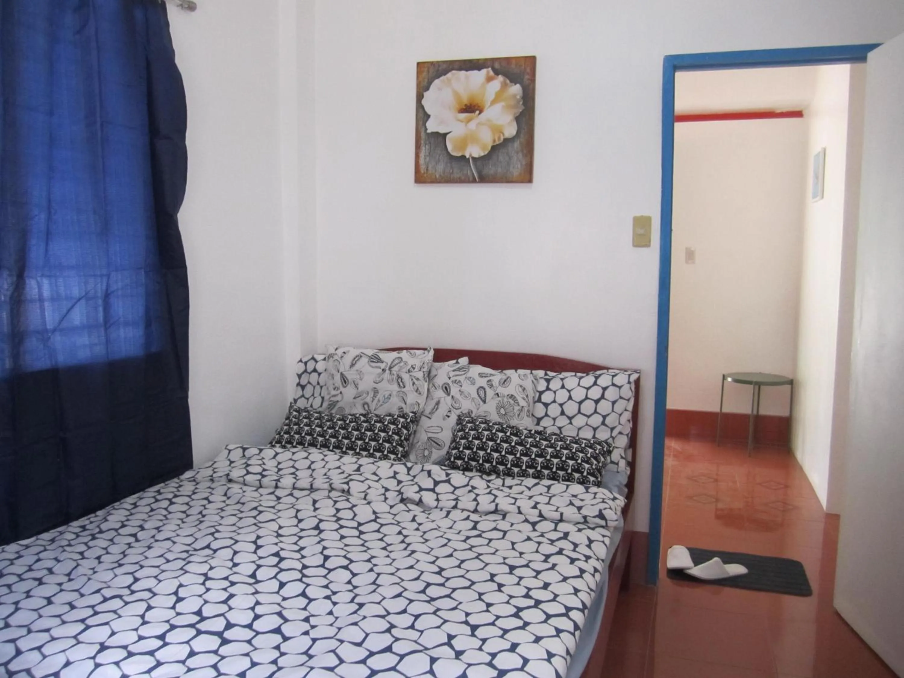 Bedroom, Bed in Stay N Save B&B