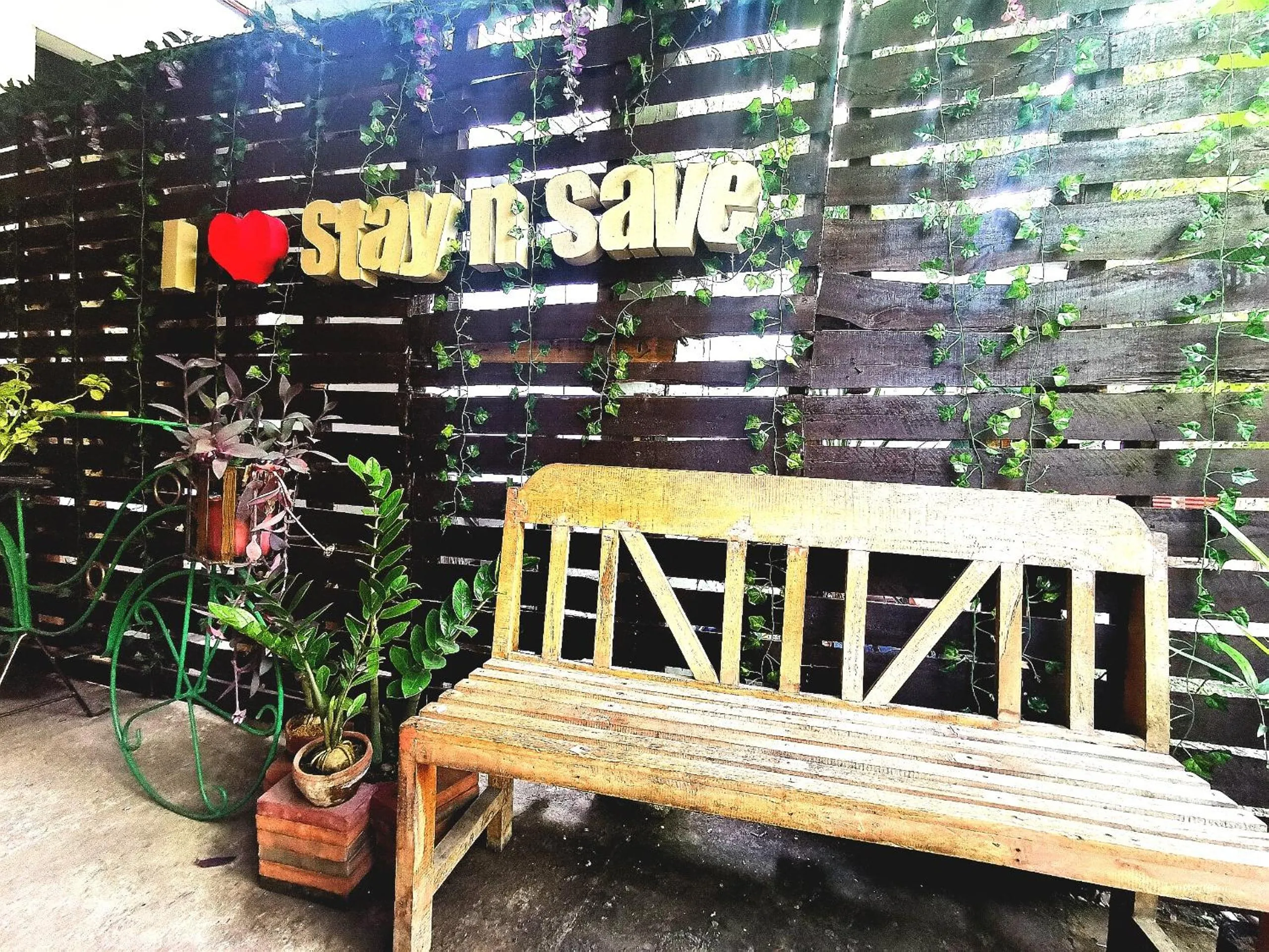 Property logo or sign in Stay N Save B&B