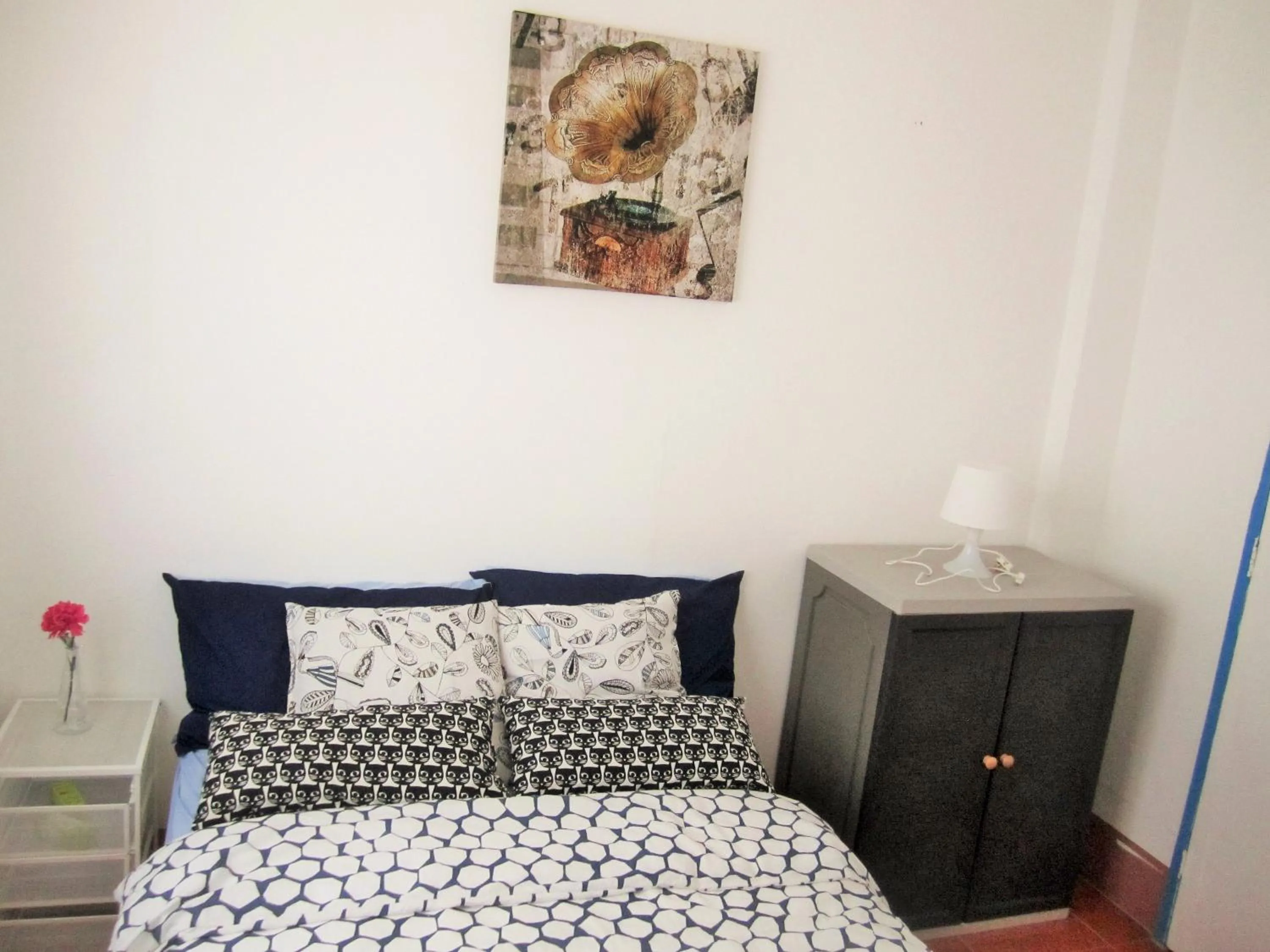 Bedroom, Bed in Stay N Save B&B