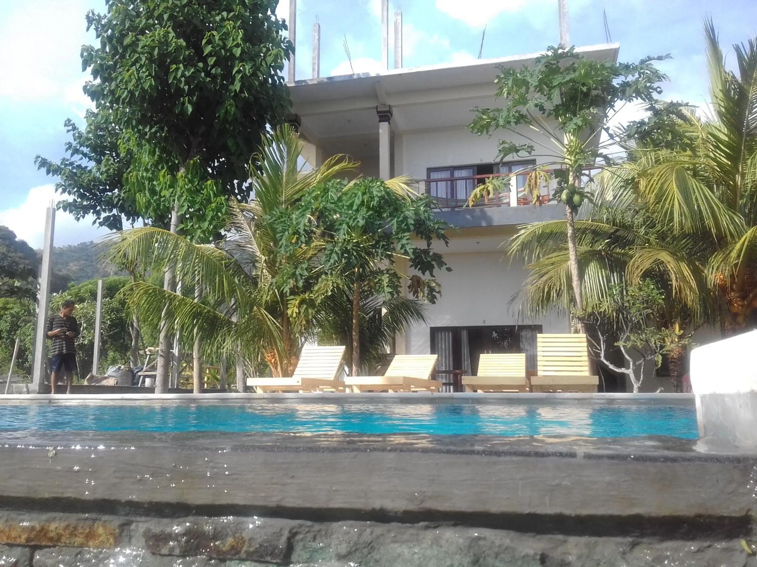 Swimming pool in Taman Padi Villa