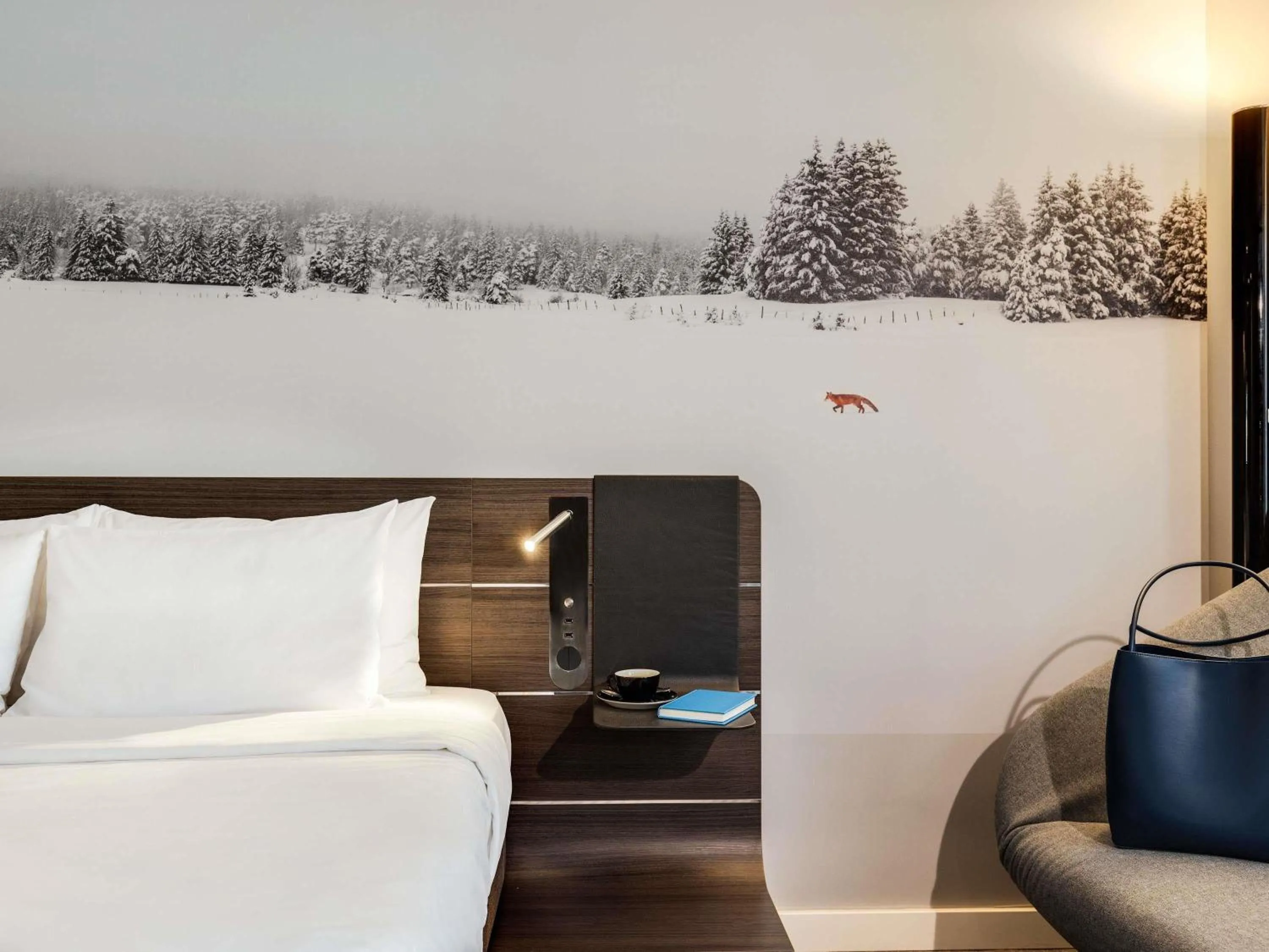 Bedroom in Novotel London Tower Bridge