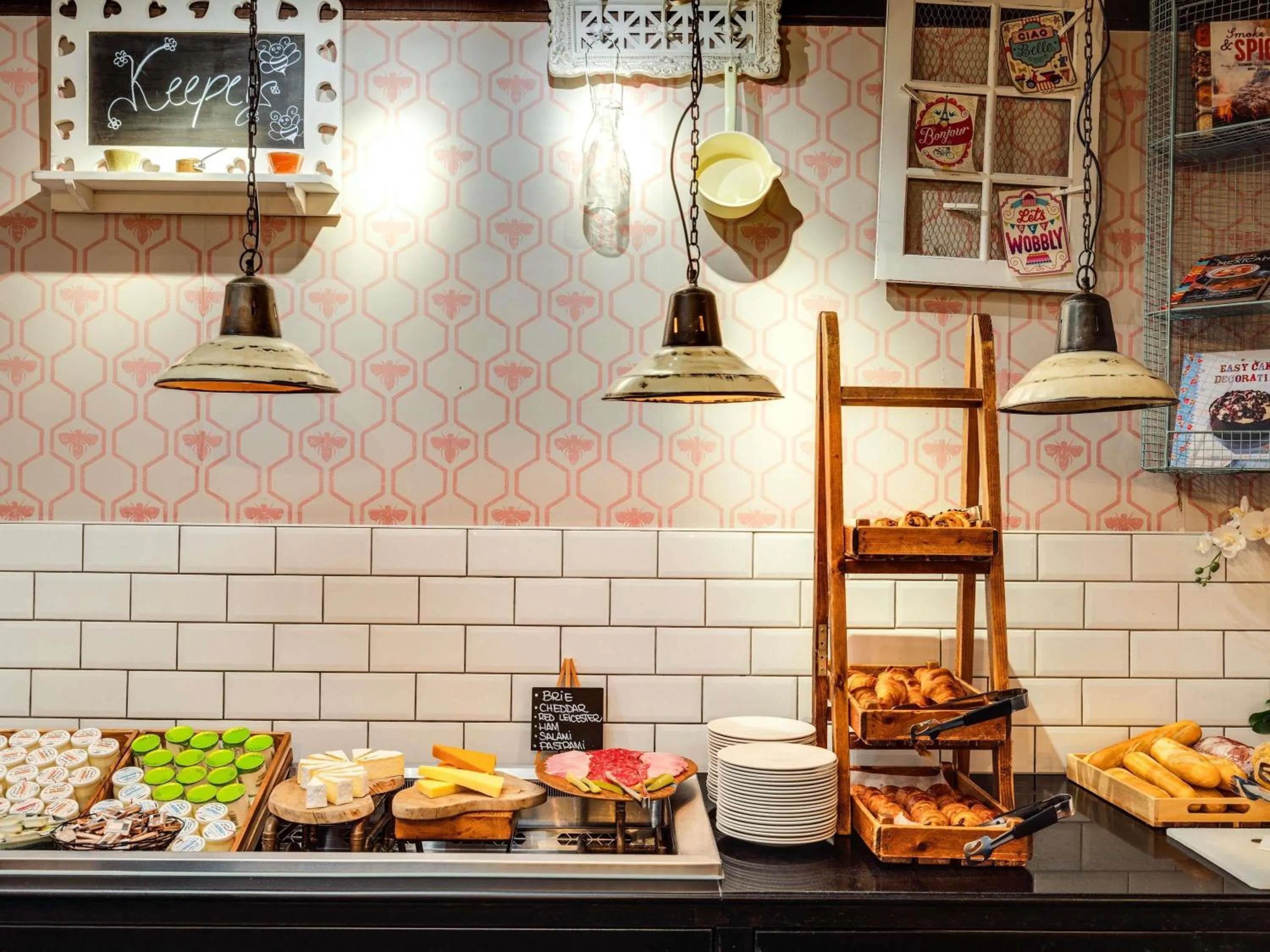 Breakfast in Novotel London Tower Bridge