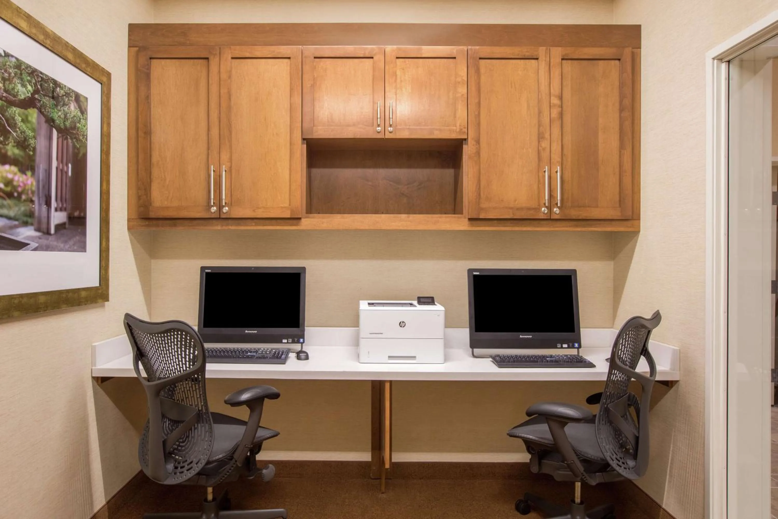 Business facilities in Hilton Garden Inn Olympia, WA