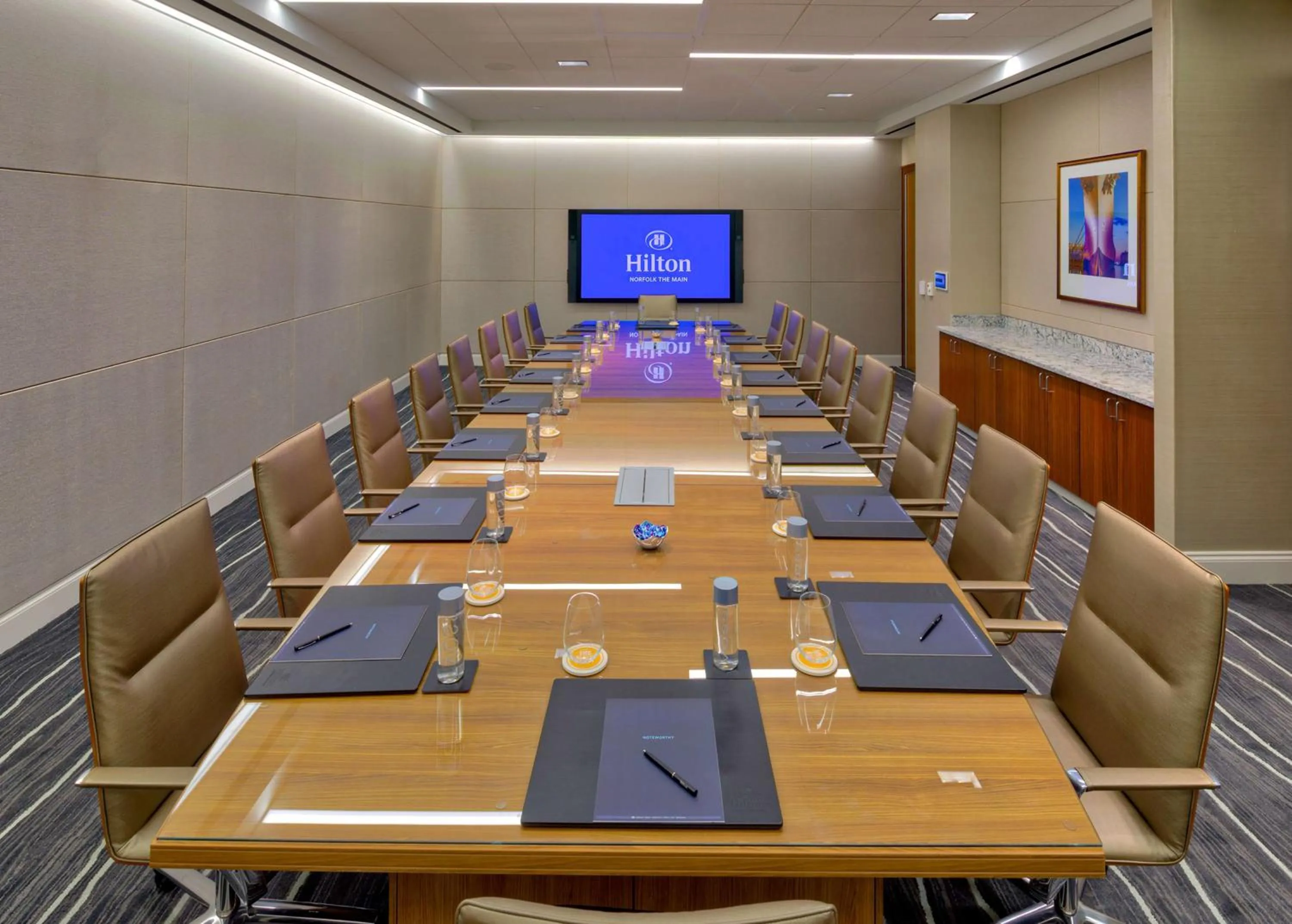 Meeting/conference room in Hilton Norfolk The Main