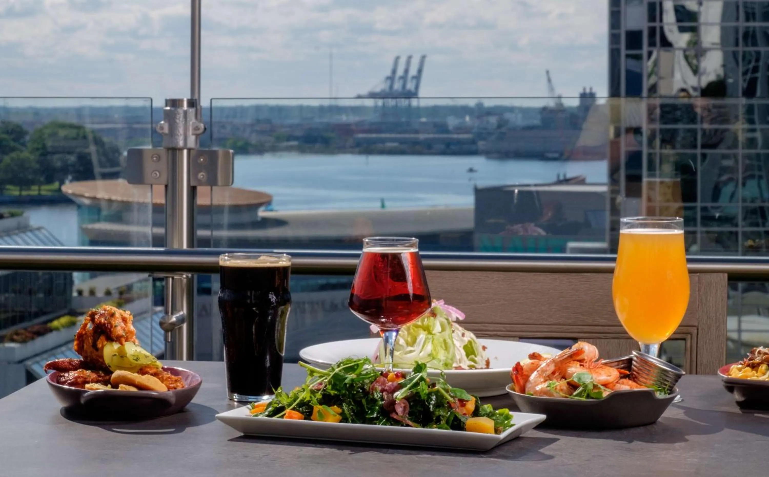 Restaurant/places to eat in Hilton Norfolk The Main