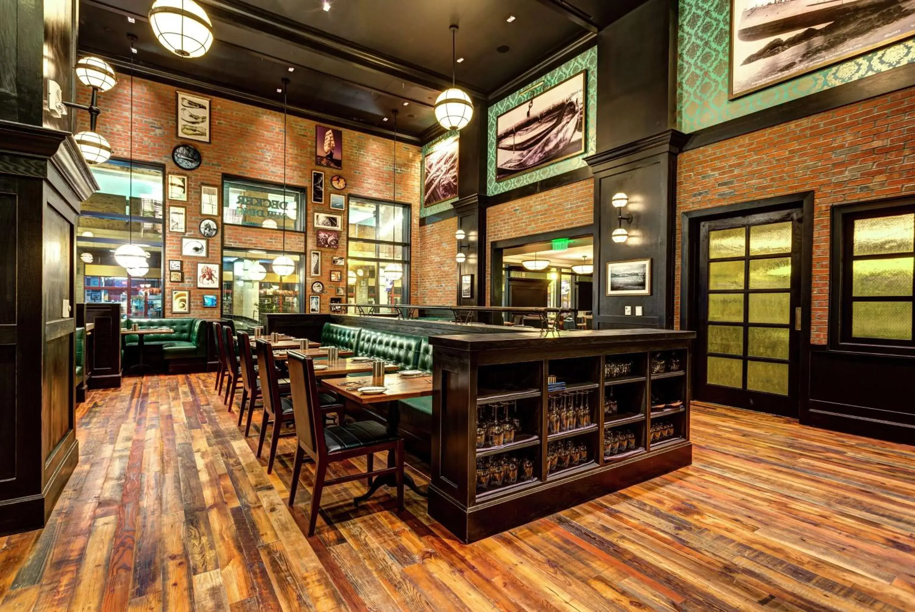 Restaurant/places to eat in Hilton Norfolk The Main Restaurant/places to eat in Hilton Norfolk The Main