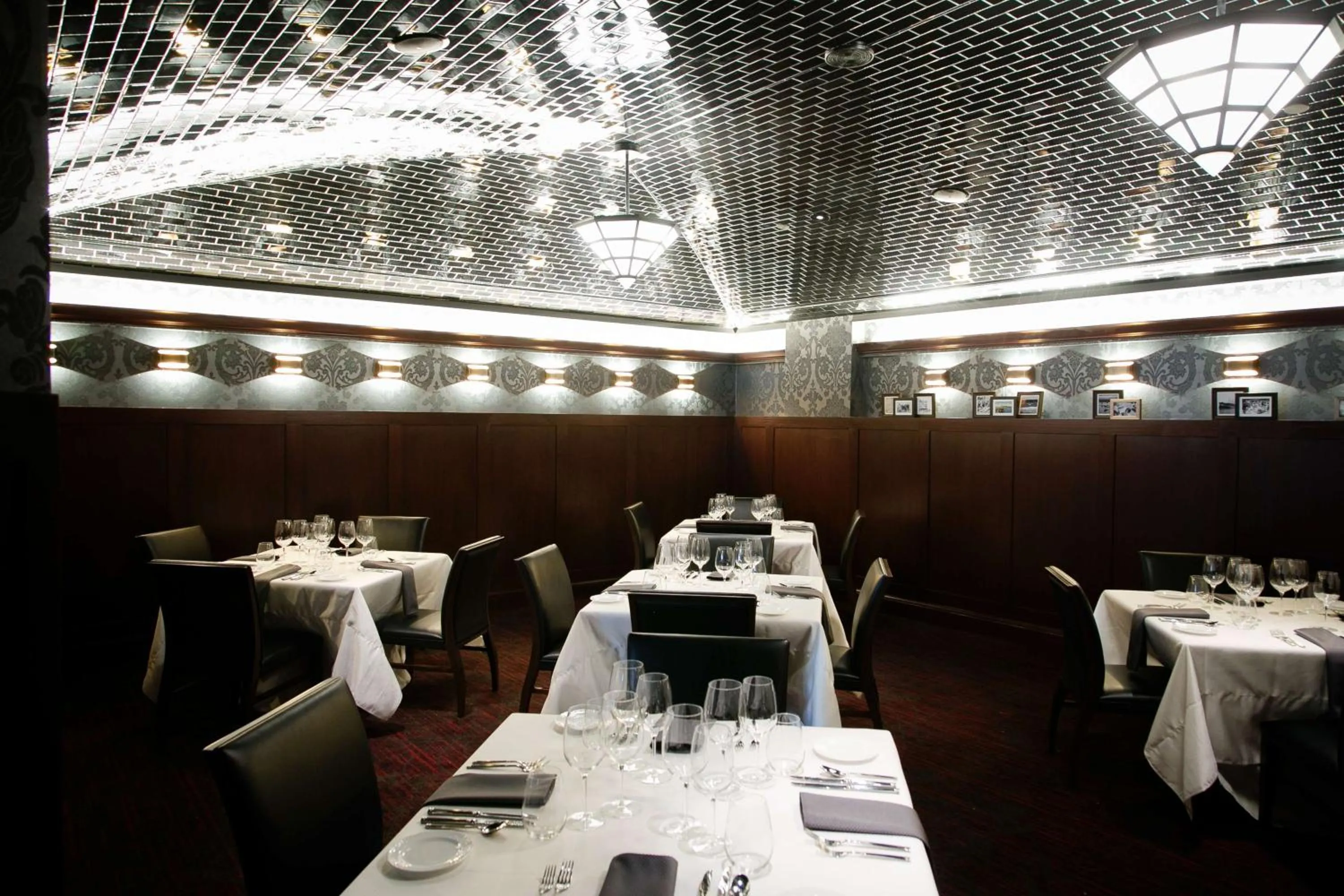 Restaurant/places to eat in Hilton Norfolk The Main