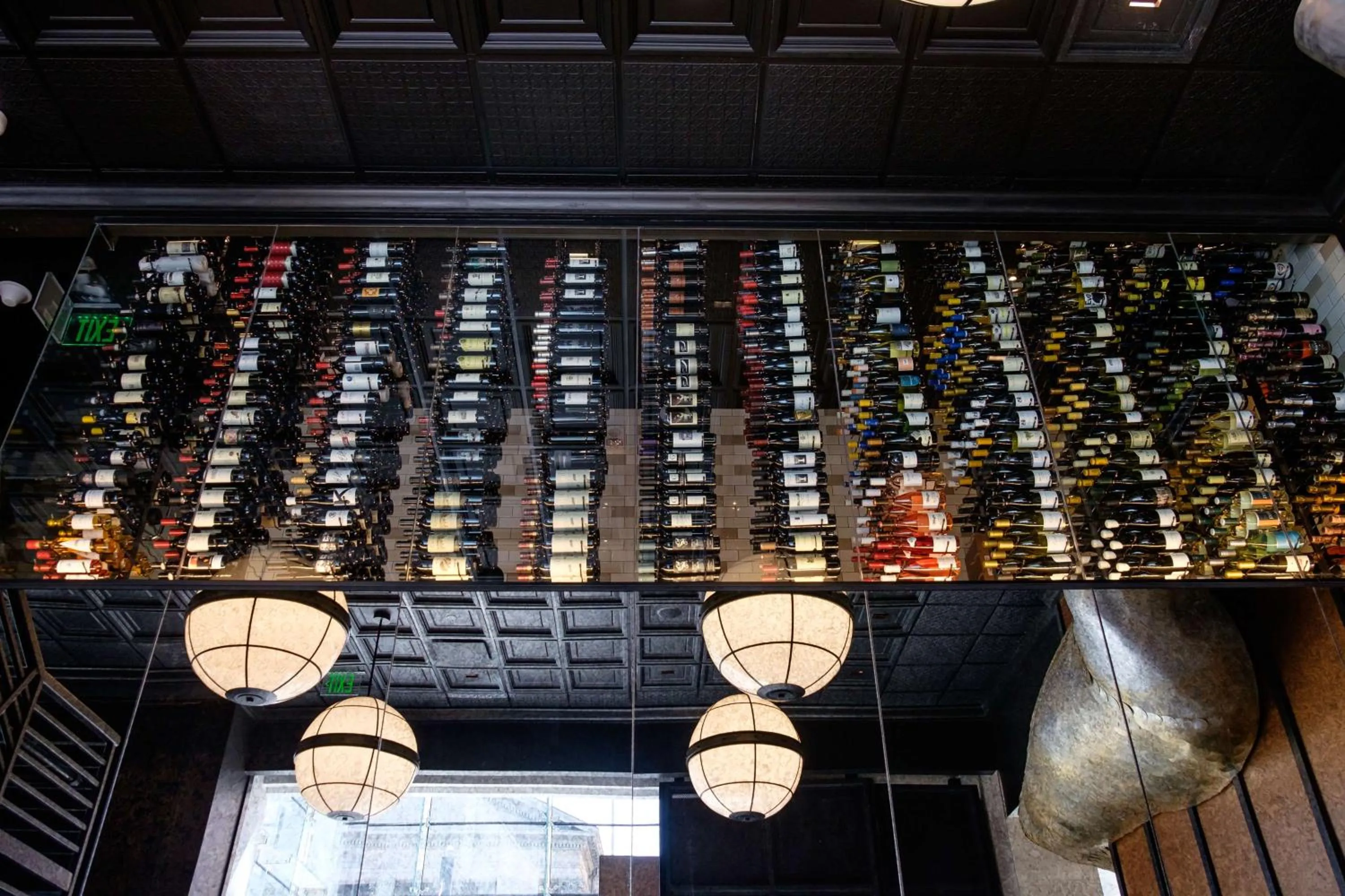 Lounge or bar in Hilton Norfolk The Main