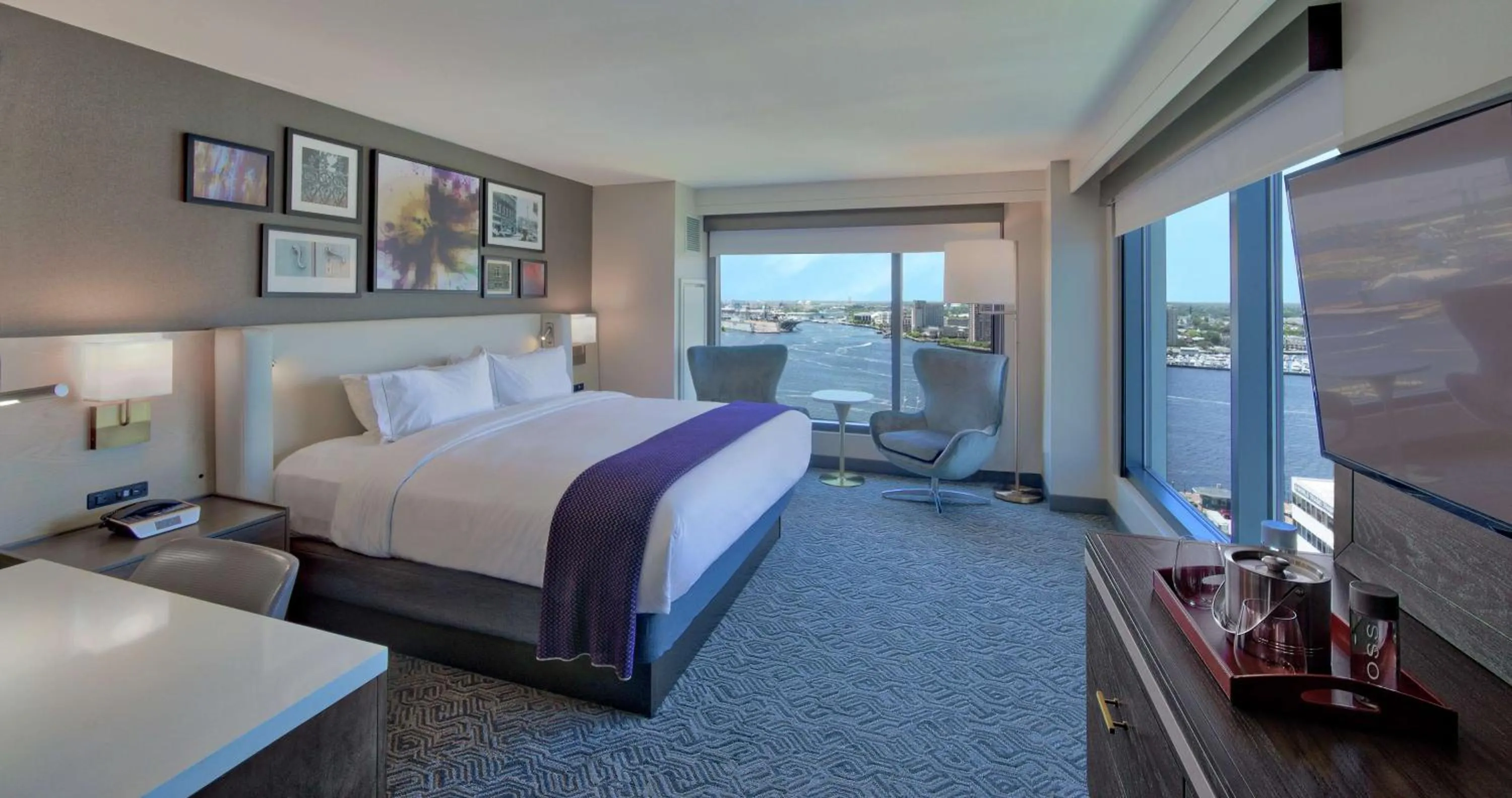 Bedroom, Bed in Hilton Norfolk The Main