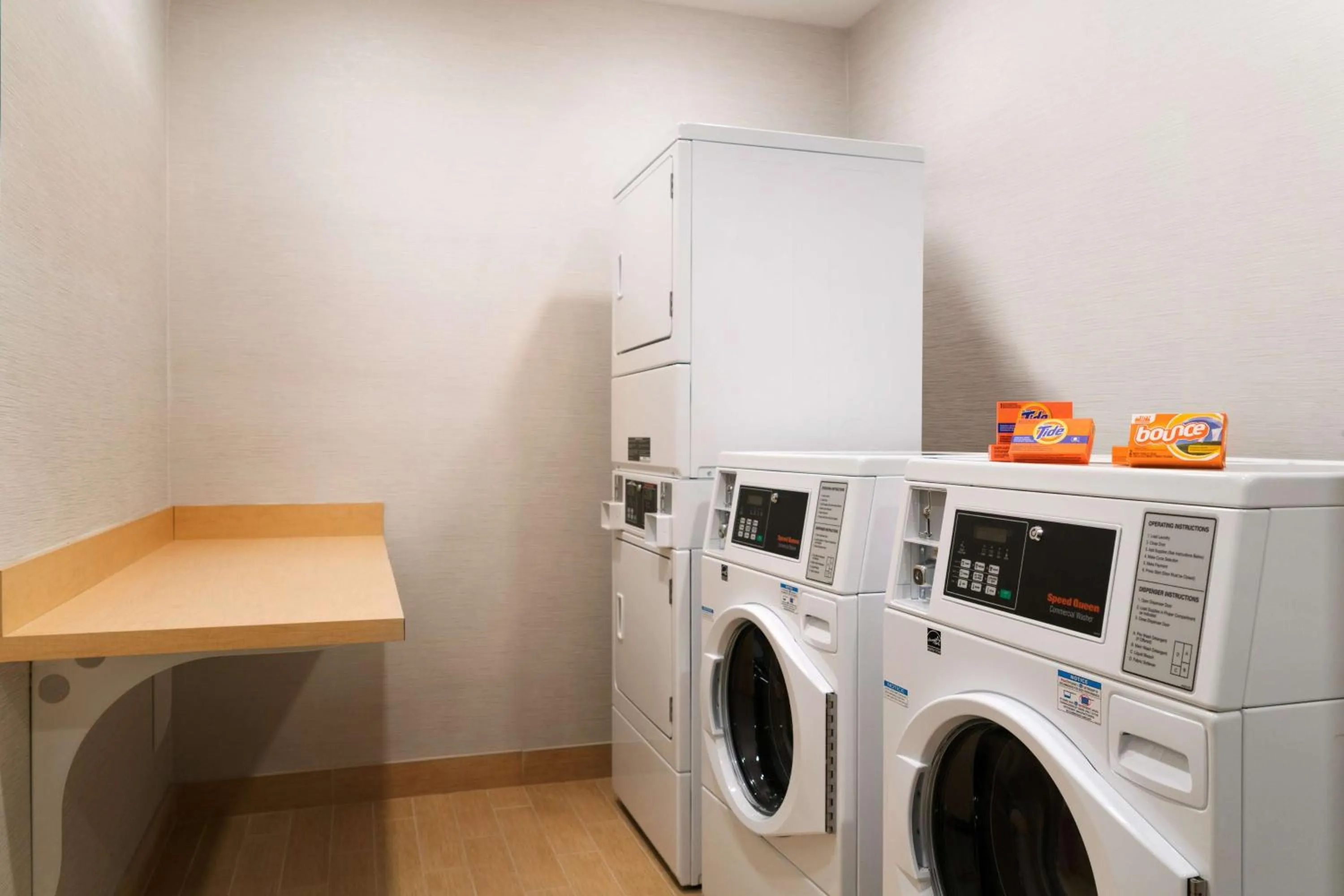 Sports in Home2 Suites by Hilton Roanoke