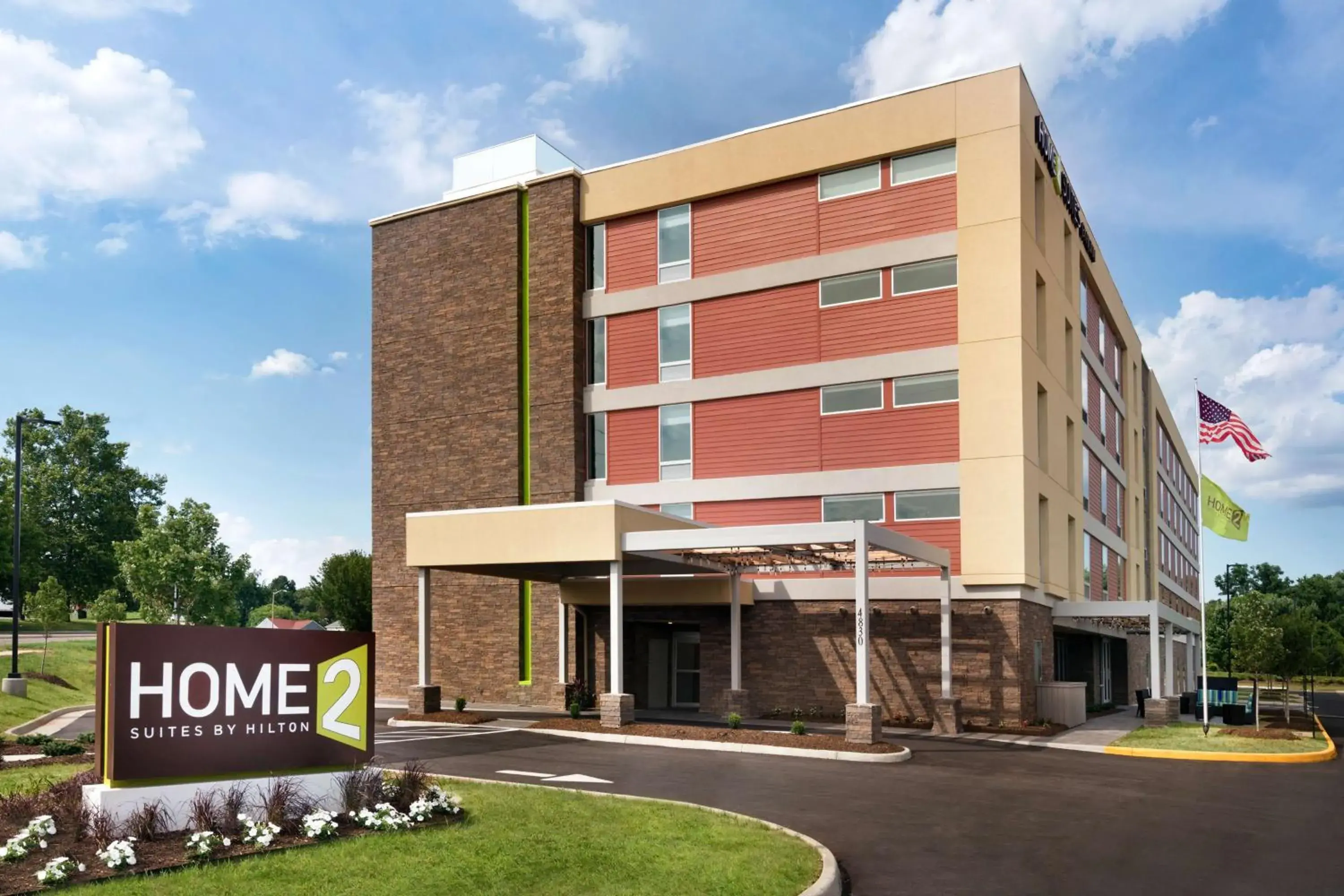 Property building in Home2 Suites by Hilton Roanoke Property building in Home2 Suites by Hilton Roanoke