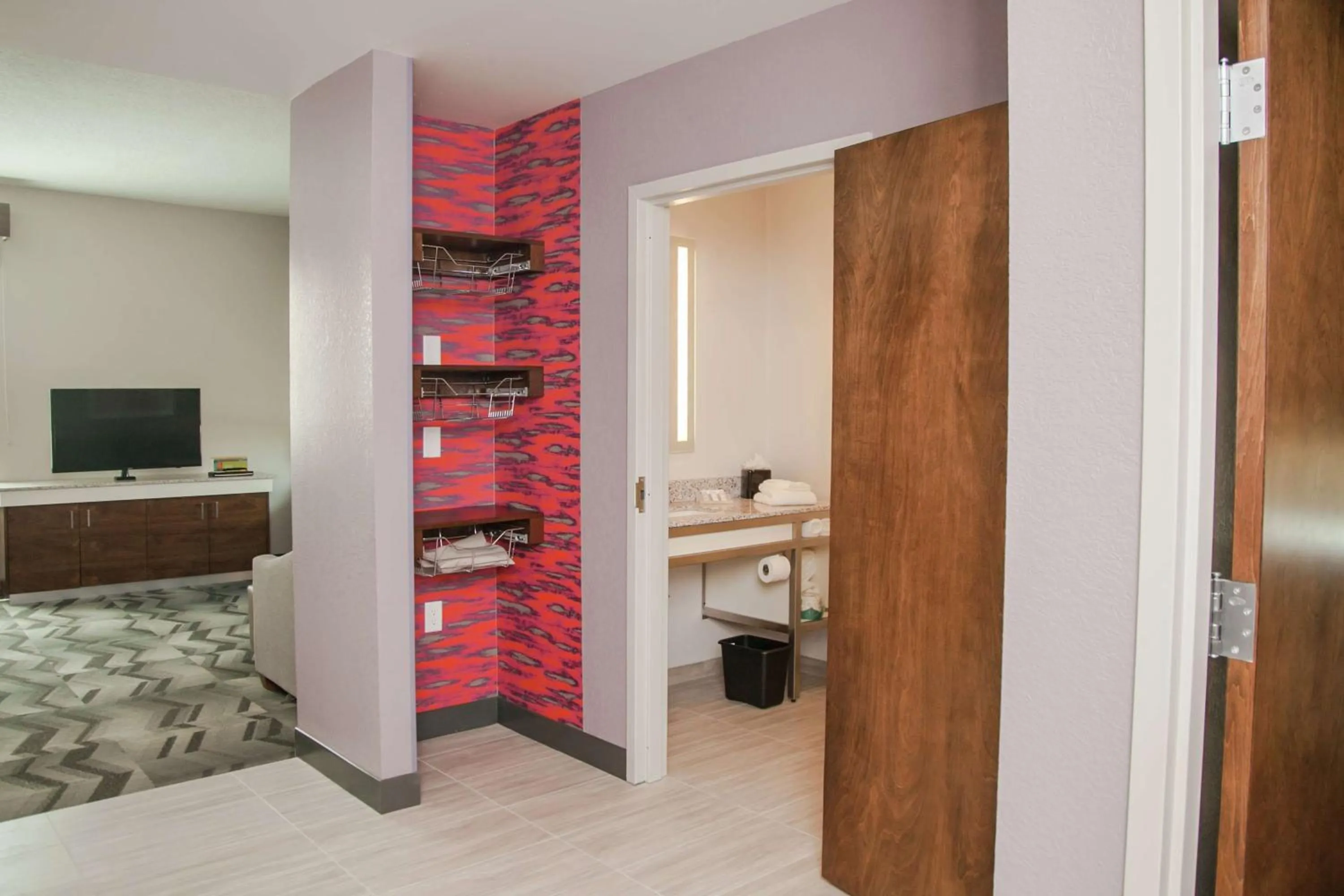 Bedroom, Bed in Hilton Garden Inn Tampa Suncoast Parkway