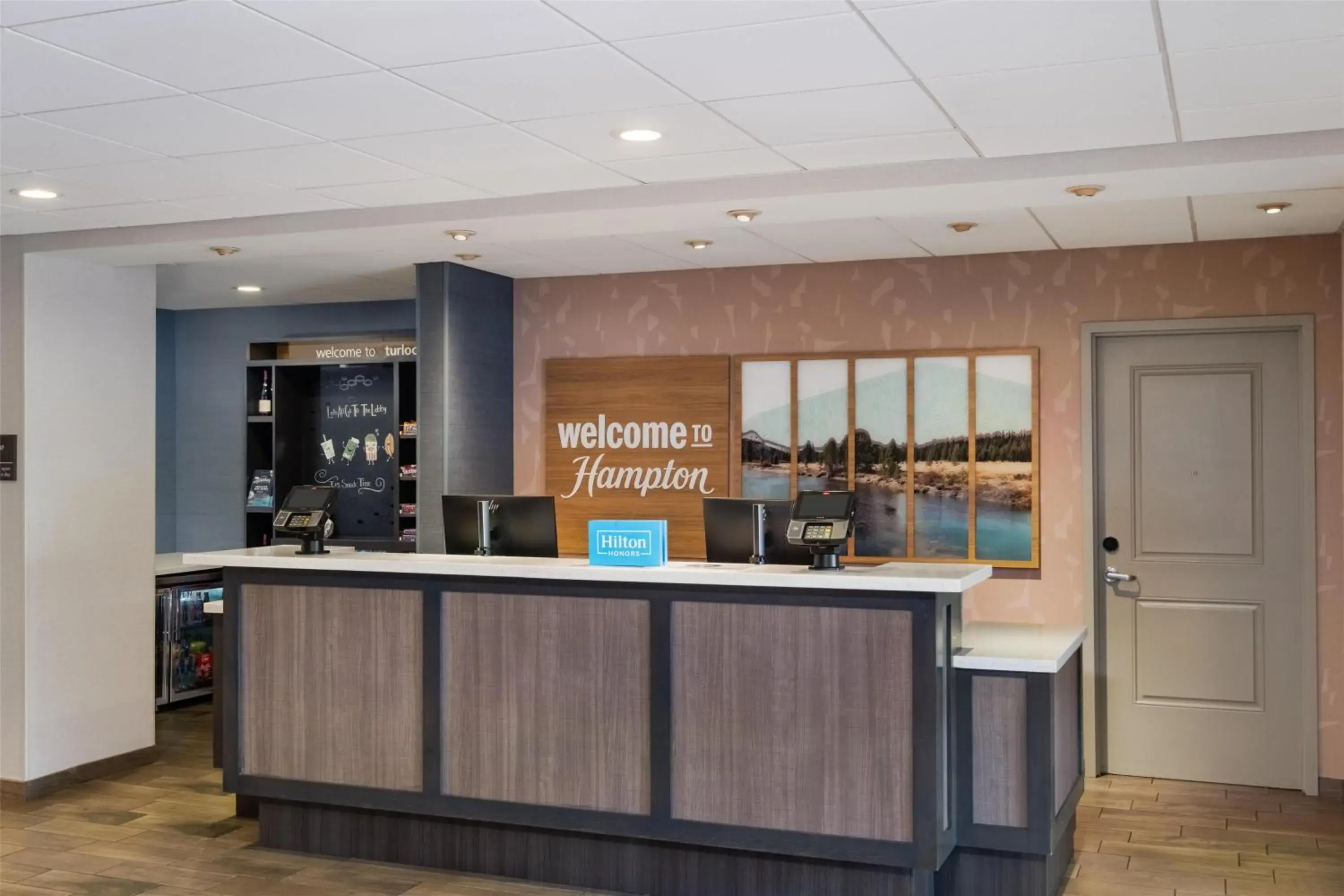 Lobby or reception in Hampton Inn by Hilton Turlock Lobby or reception in Hampton Inn by Hilton Turlock