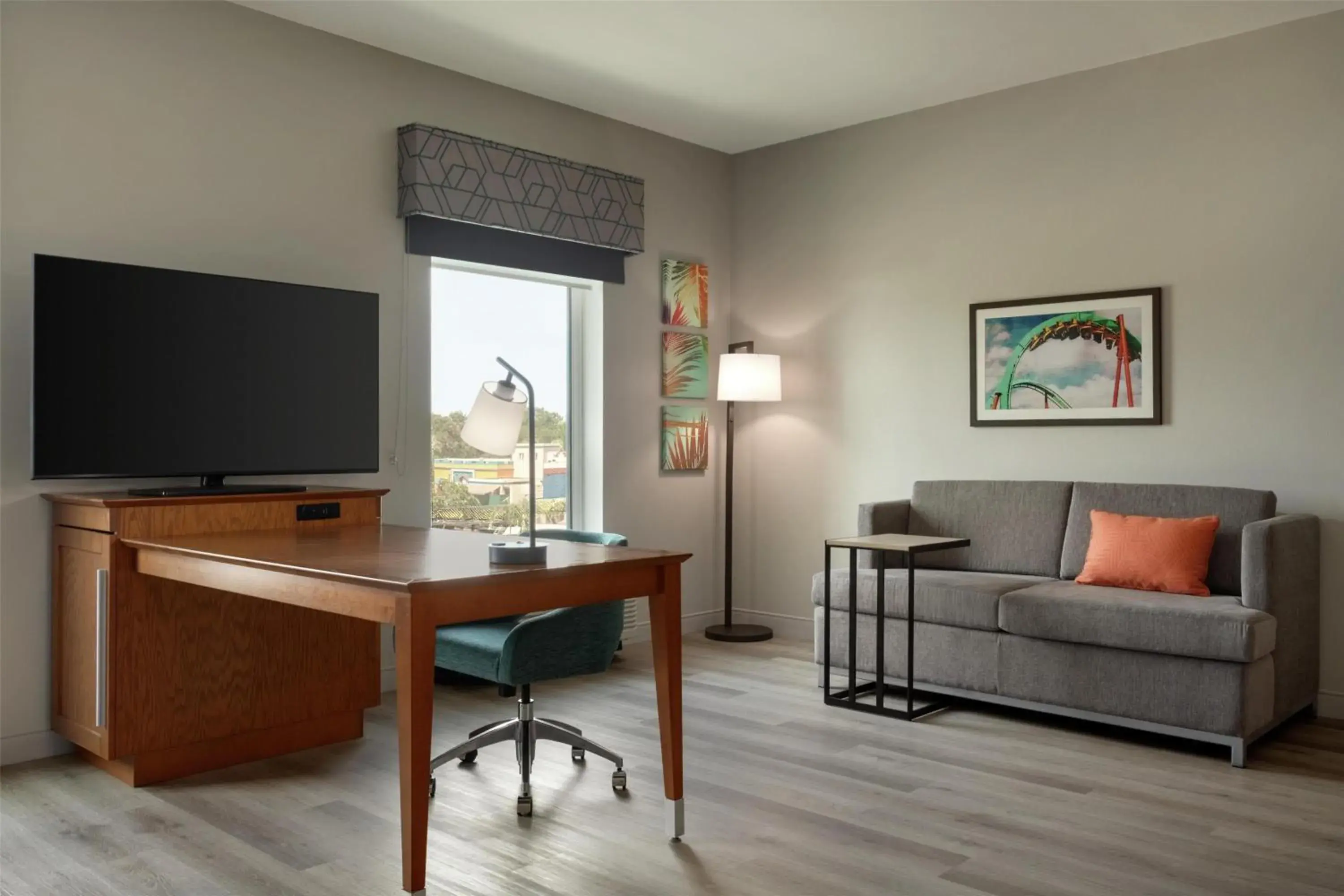 King Studio Suite - Non Smoking in Hampton Inn & Suites by Hilton Tampa Busch Gardens Area King Studio Suite - Non Smoking in Hampton Inn & Suites by Hilton Tampa Busch Gardens Area