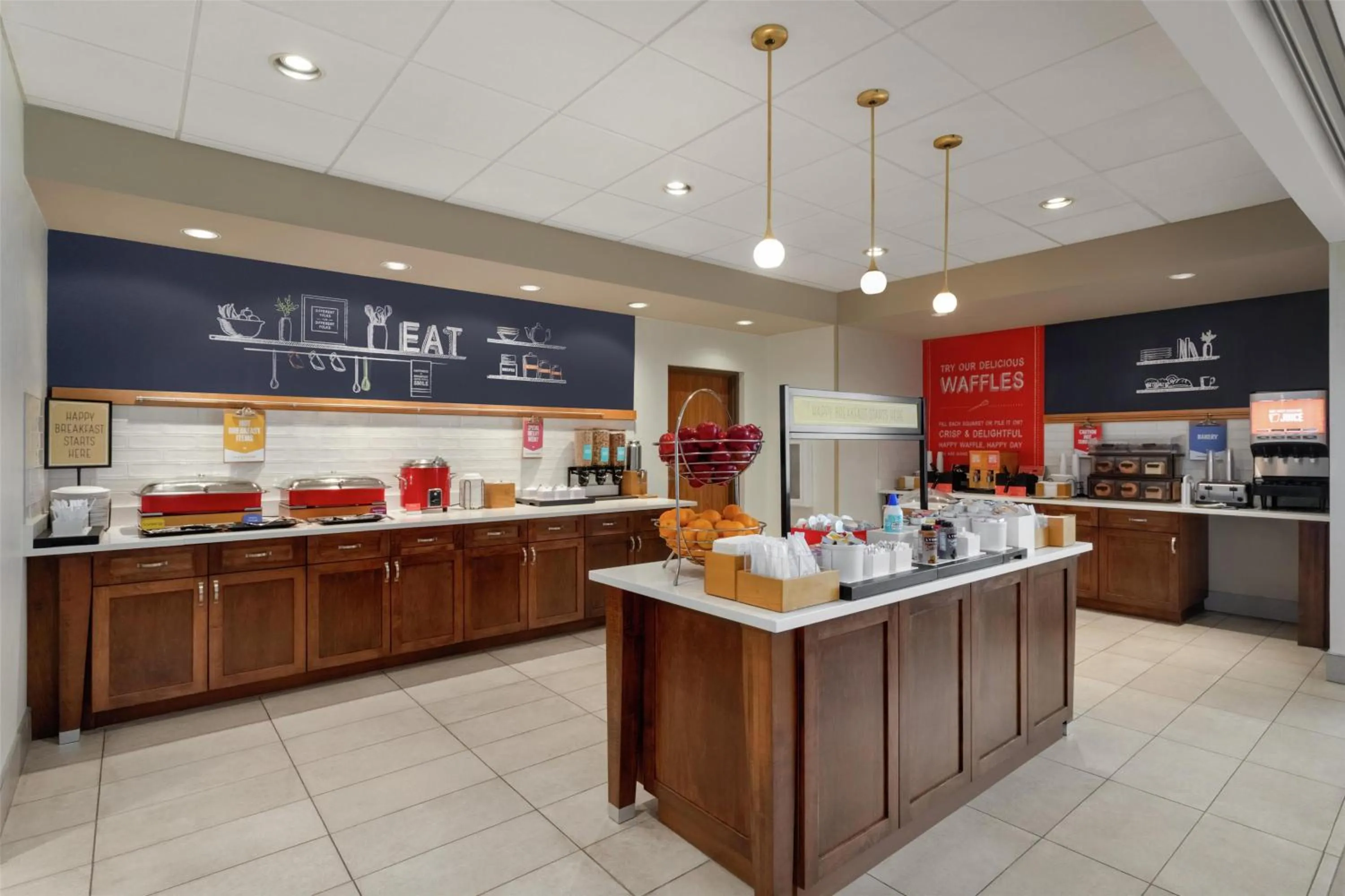 Breakfast in Hampton Inn & Suites by Hilton Tampa Busch Gardens Area